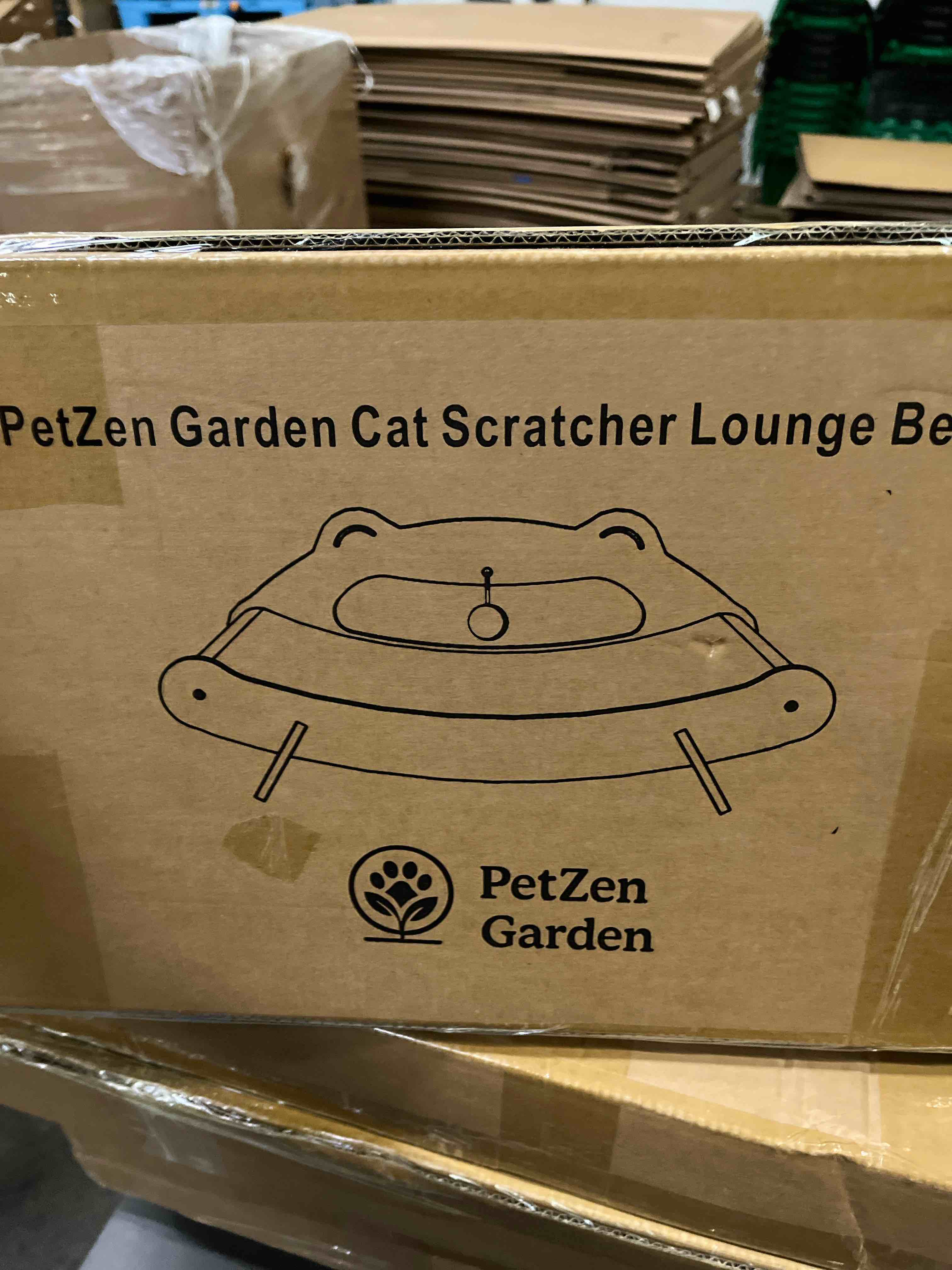 Condition photo showing Good Condition for extra large cat scratcher bed lounge for indoor cats – sisal giant curved scratch pad, cat lounger couch chair, kitty scratching post and hammock, feline furniture, play board for kittens (x-large)