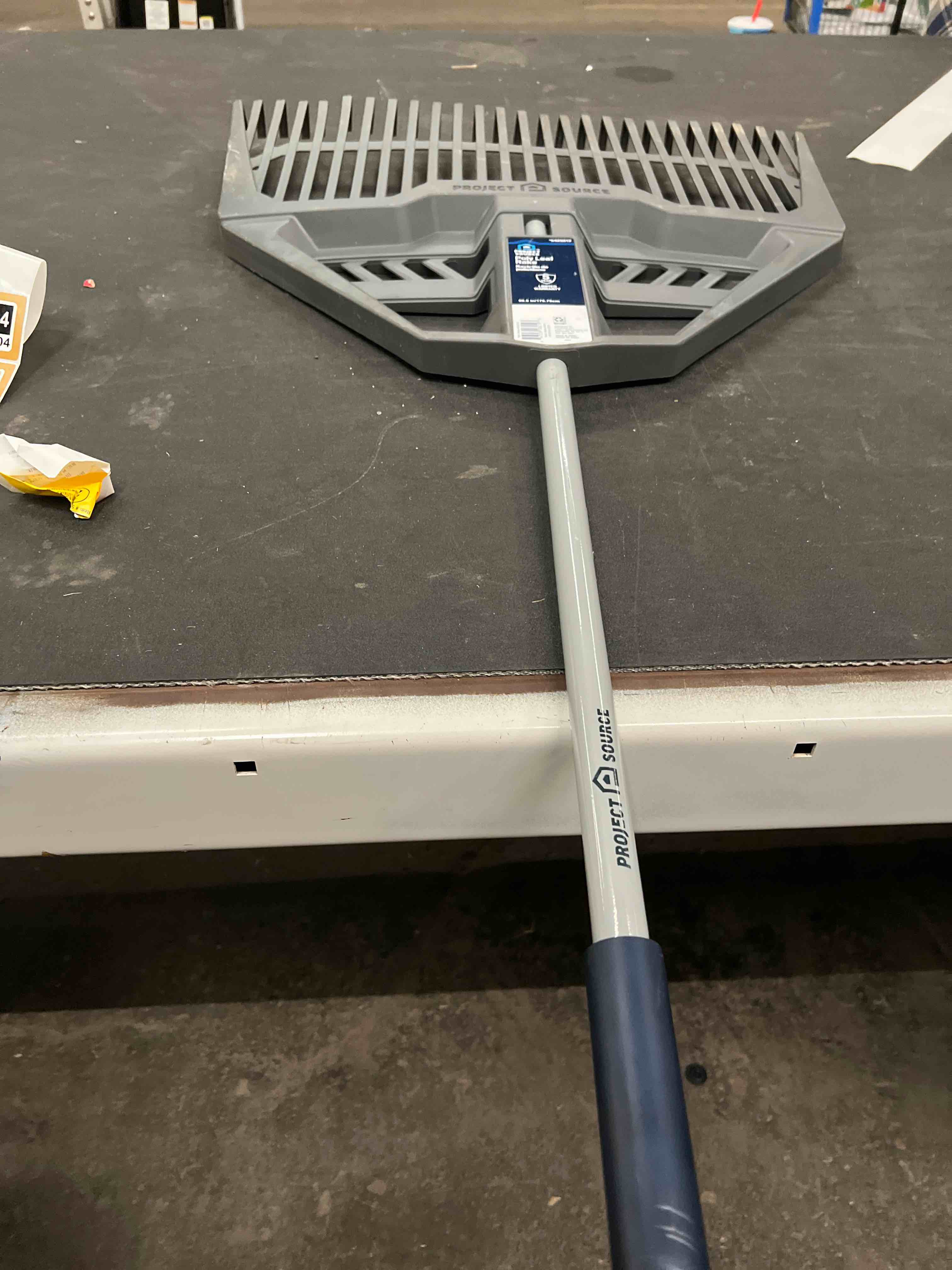 poly leaf rake 66 inch