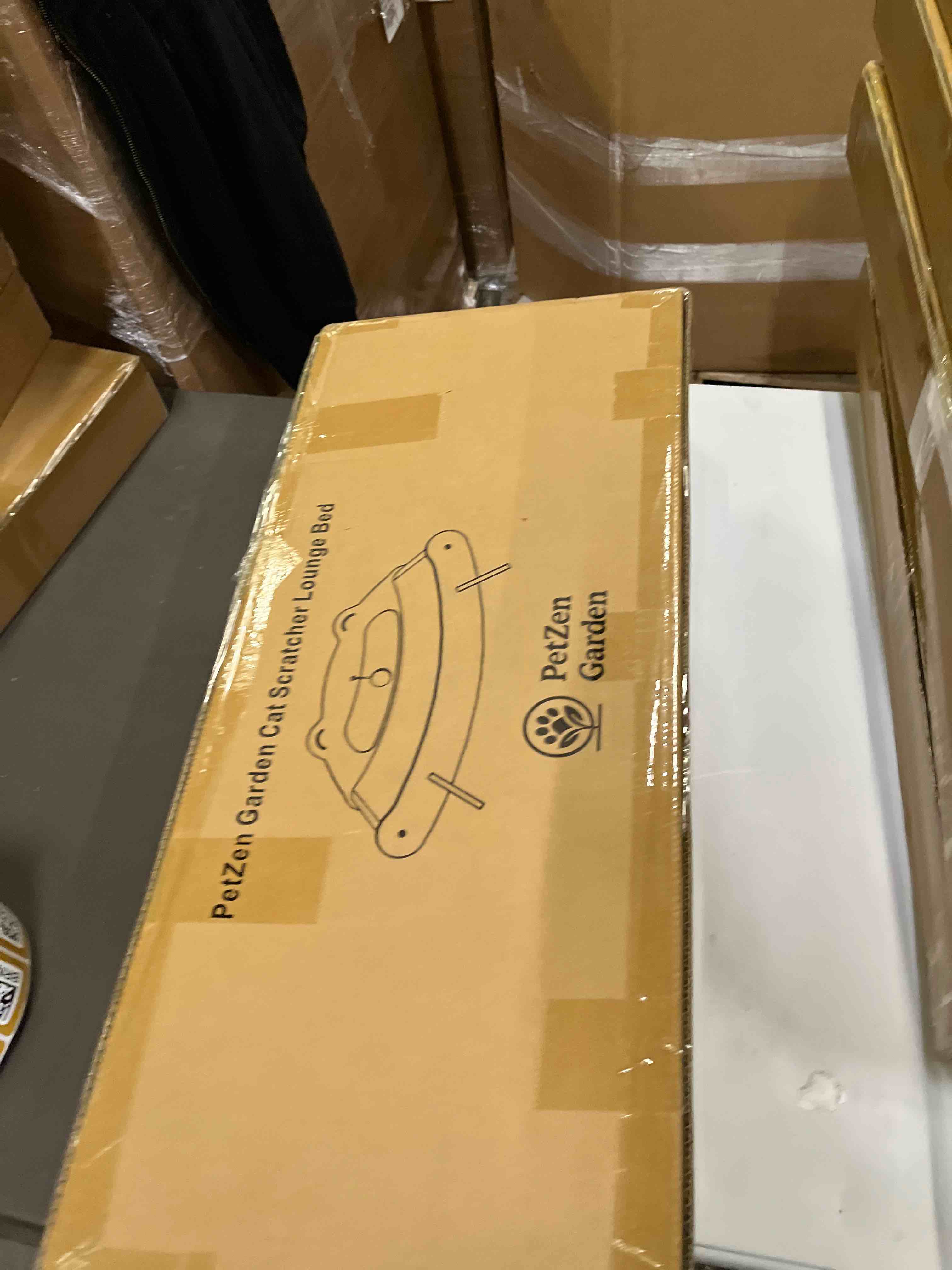 https://s3.amazonaws.com/lotting-images-prod/RustDustWanderlust/BRN4980857_1778071559689.jpeg