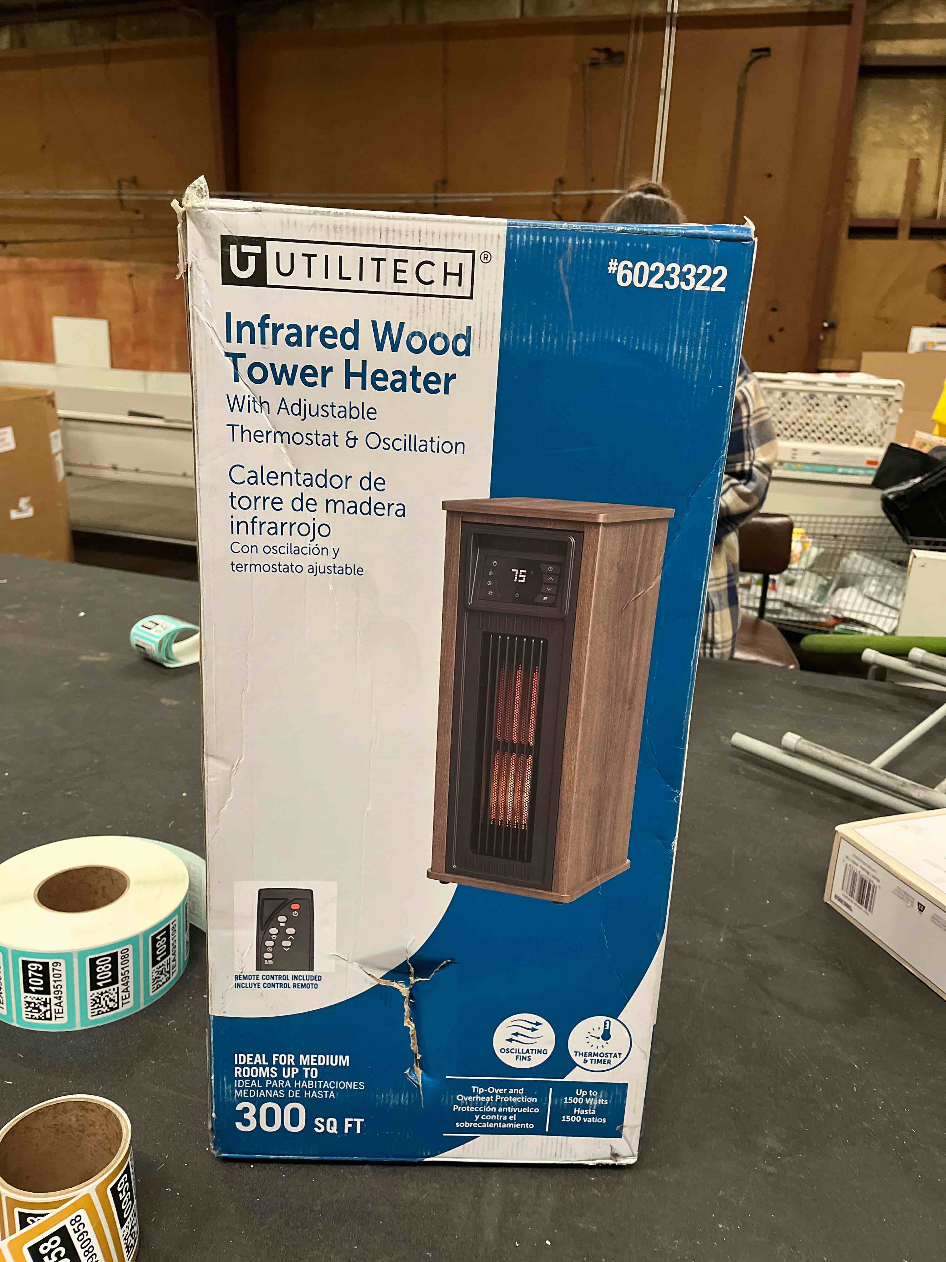 Condition photo showing Good Condition for utilitech infared wood tower heater