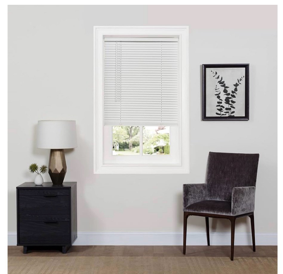 project source 1-in cordless vinyl mini blind 23 in c 64in
