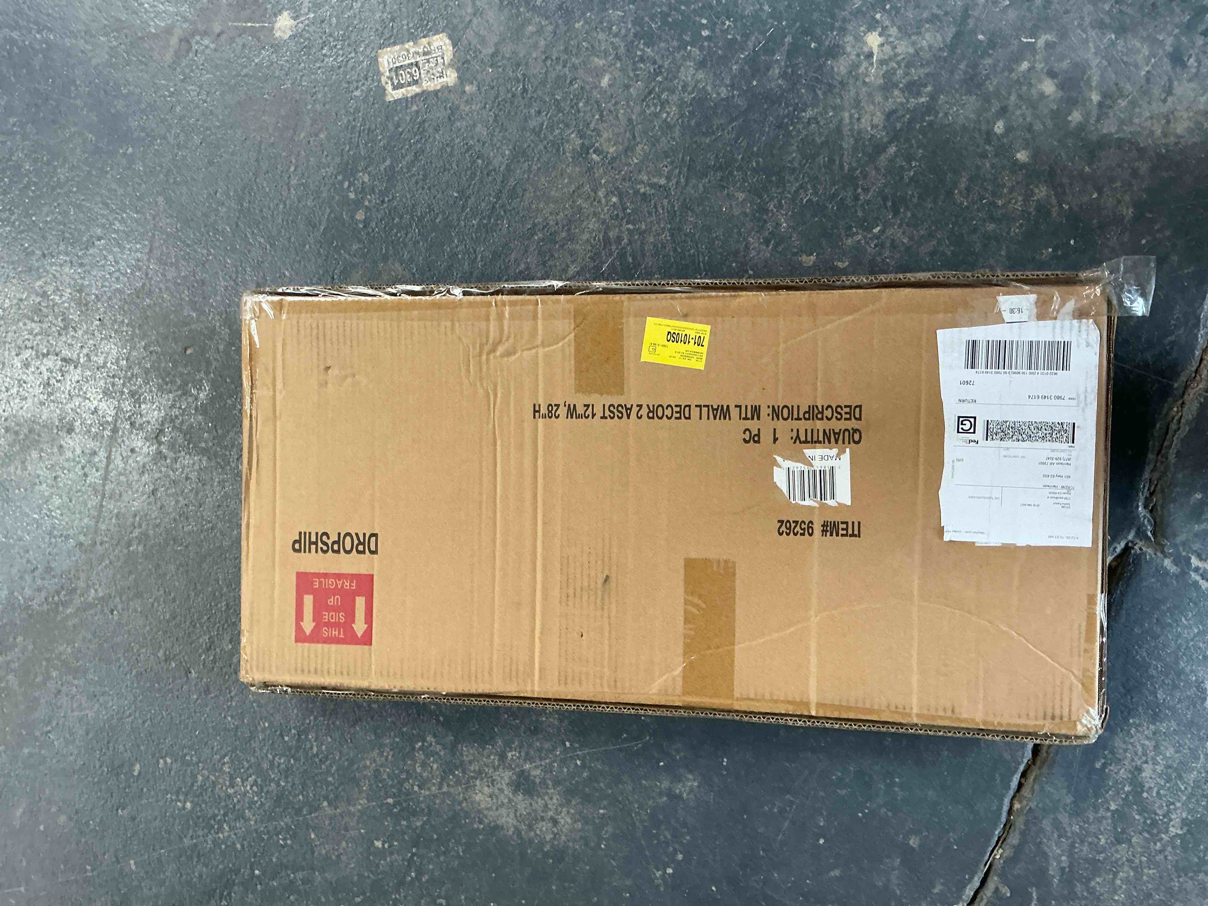 https://s3.amazonaws.com/lotting-images-prod/RustDustWanderlust/BRN4981195_1777070765476.jpeg