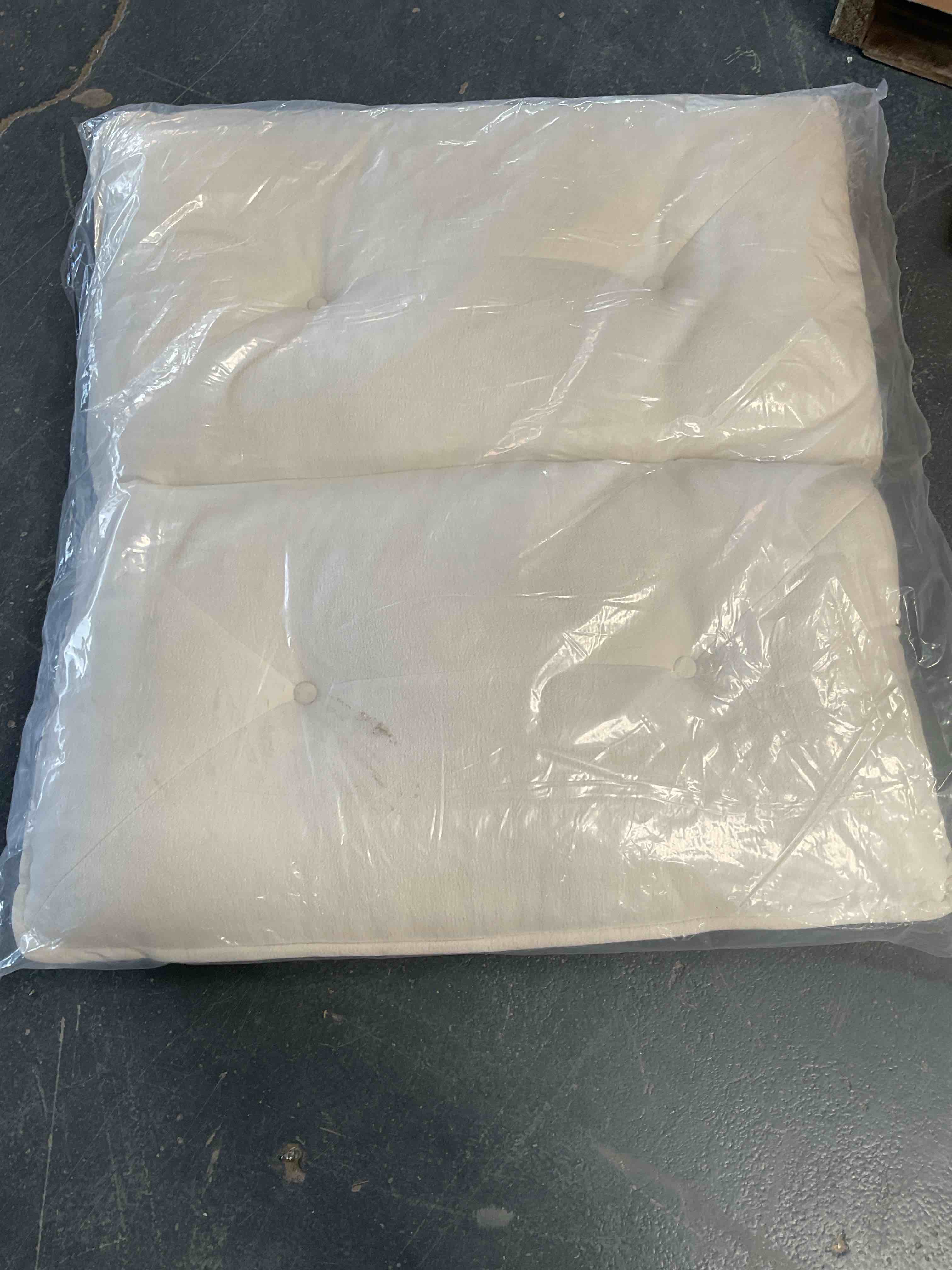 Condition photo showing Good Condition for large white cushion