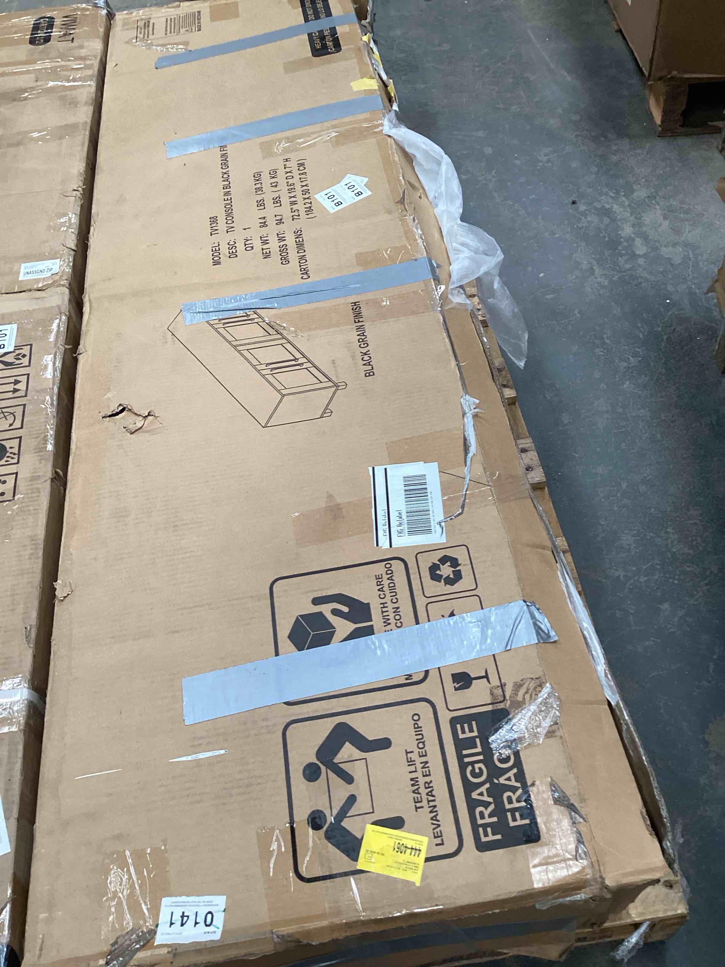 https://s3.amazonaws.com/lotting-images-prod/RustDustWanderlust/BRN4981327_1777478167983.jpeg