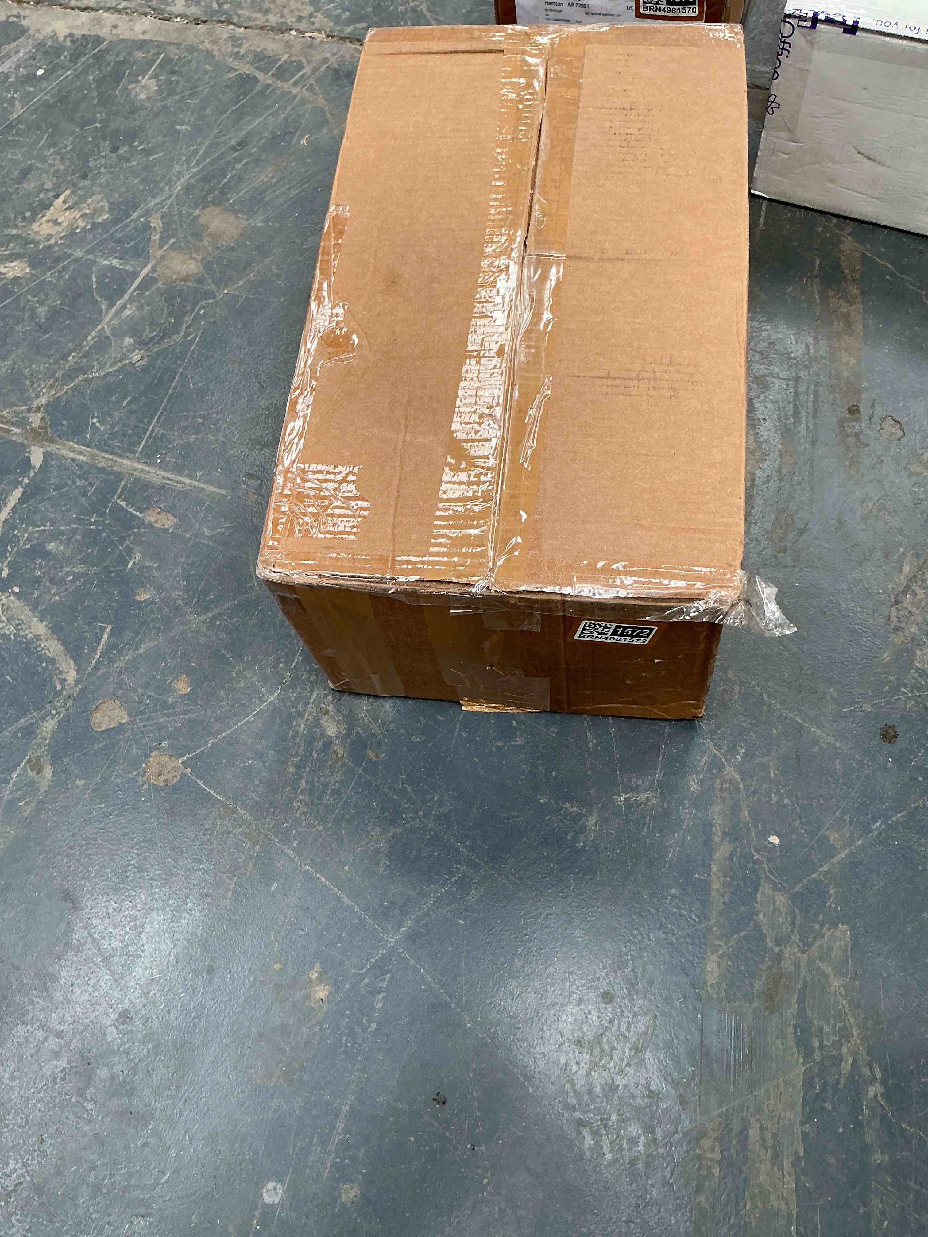 https://s3.amazonaws.com/lotting-images-prod/RustDustWanderlust/BRN4981572_1777667378261.jpeg