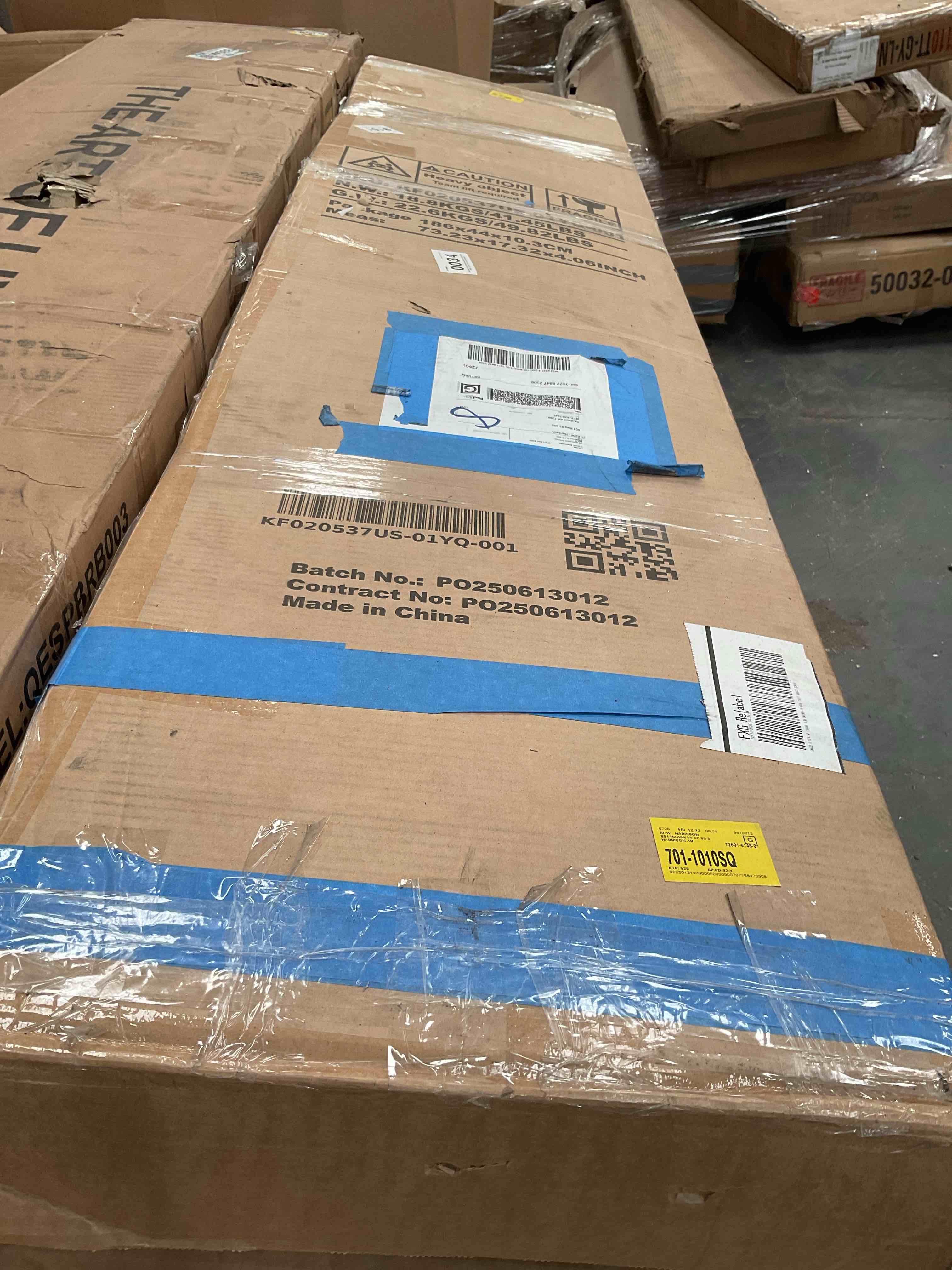 Condition photo showing Good Condition for Modern TV Stand