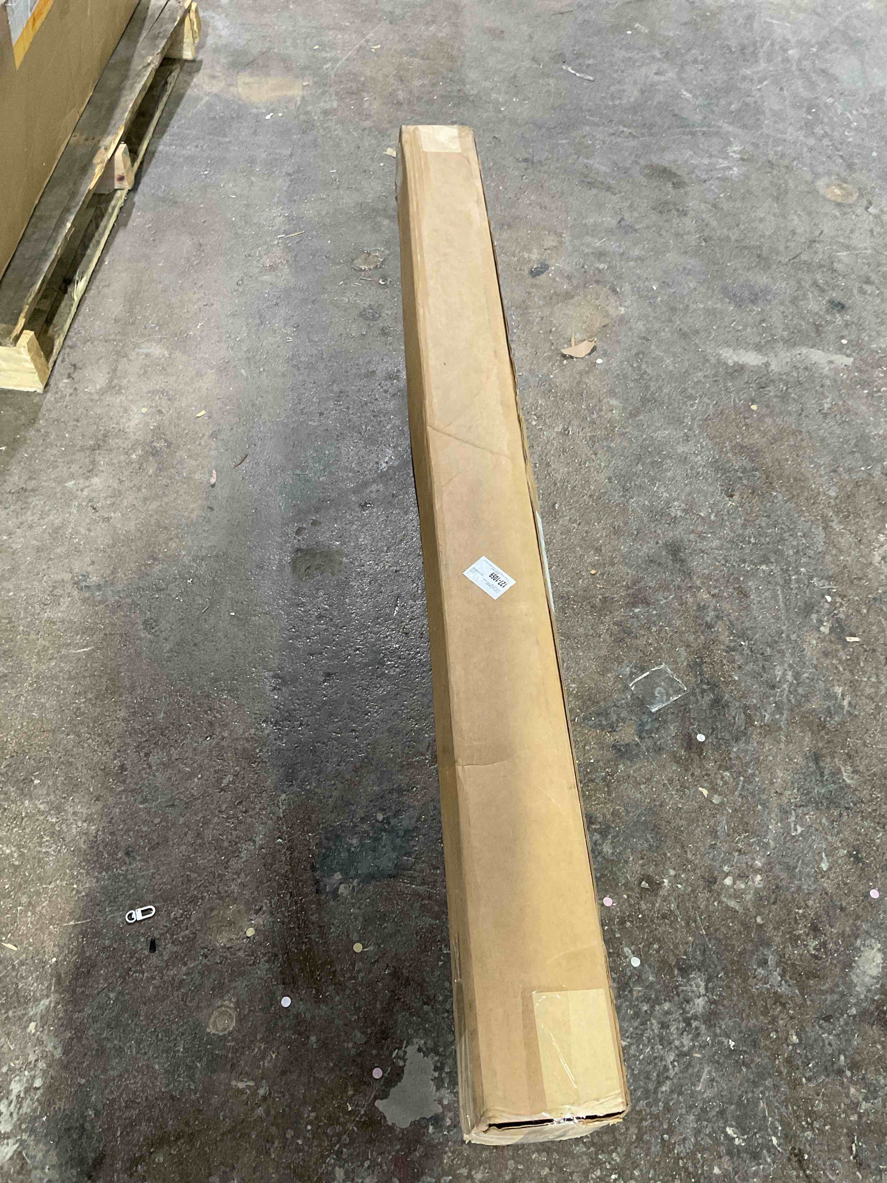 Condition photo showing Good Condition for Canvas Print with Metal Frame