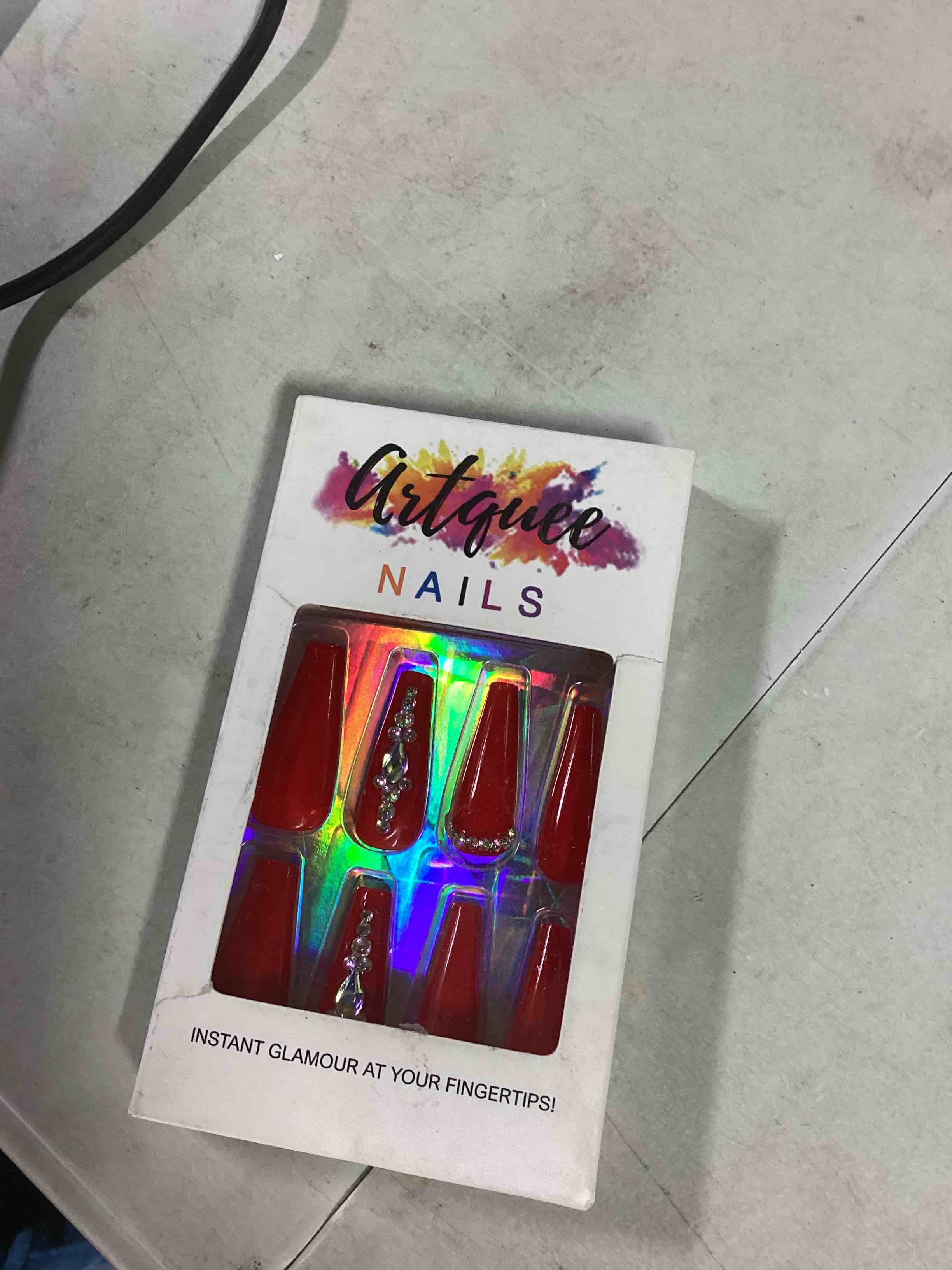 Condition photo showing Good Condition for Coffin Press on Nails