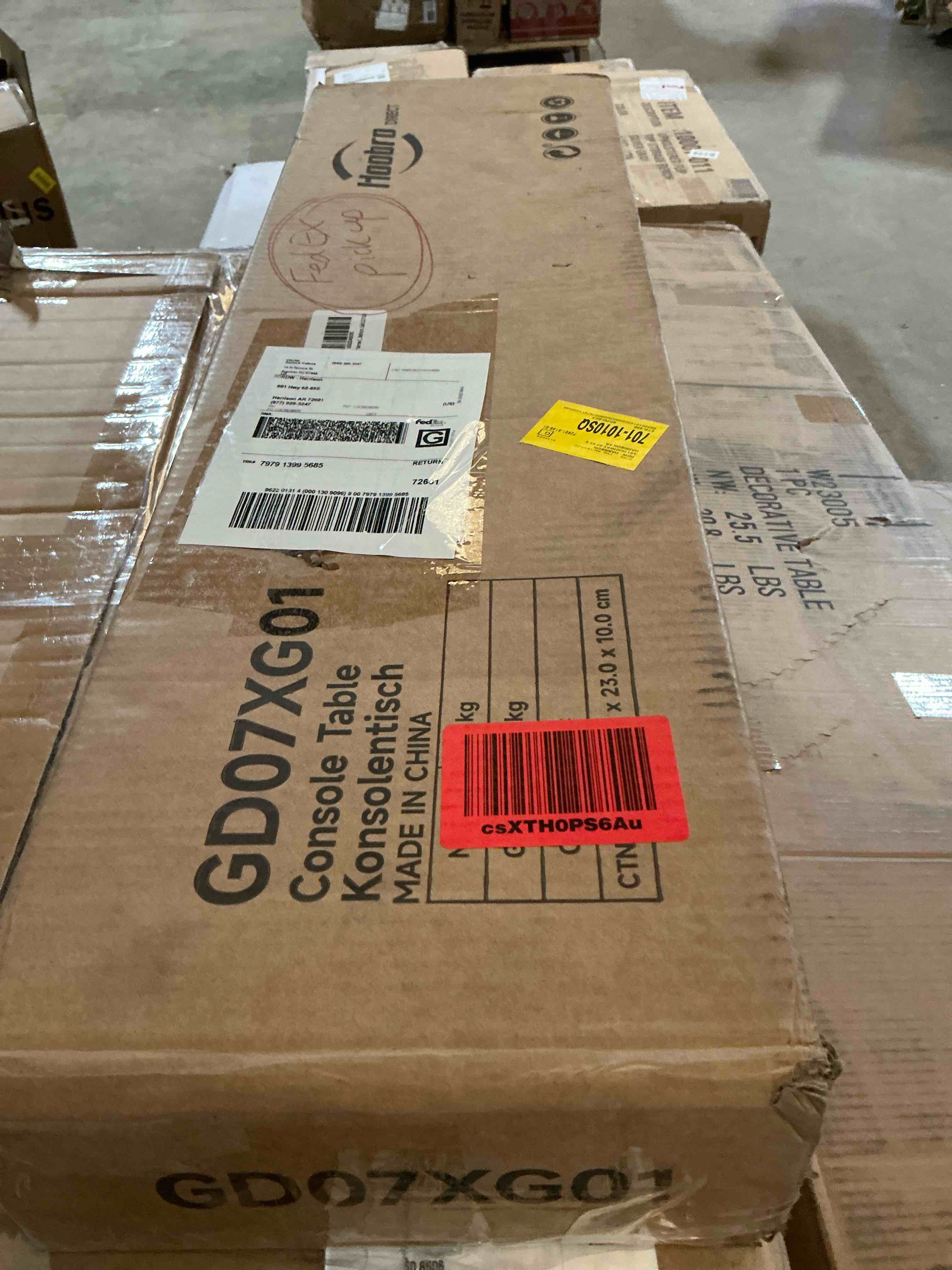 Condition photo showing Good Condition for 29.5" Narrow Console Table With Tempered Glass Top, Modern Sofa Table For Living Room, Entryway, Foyer, Hallway, Bedroom - Gold Finish GD07XG01