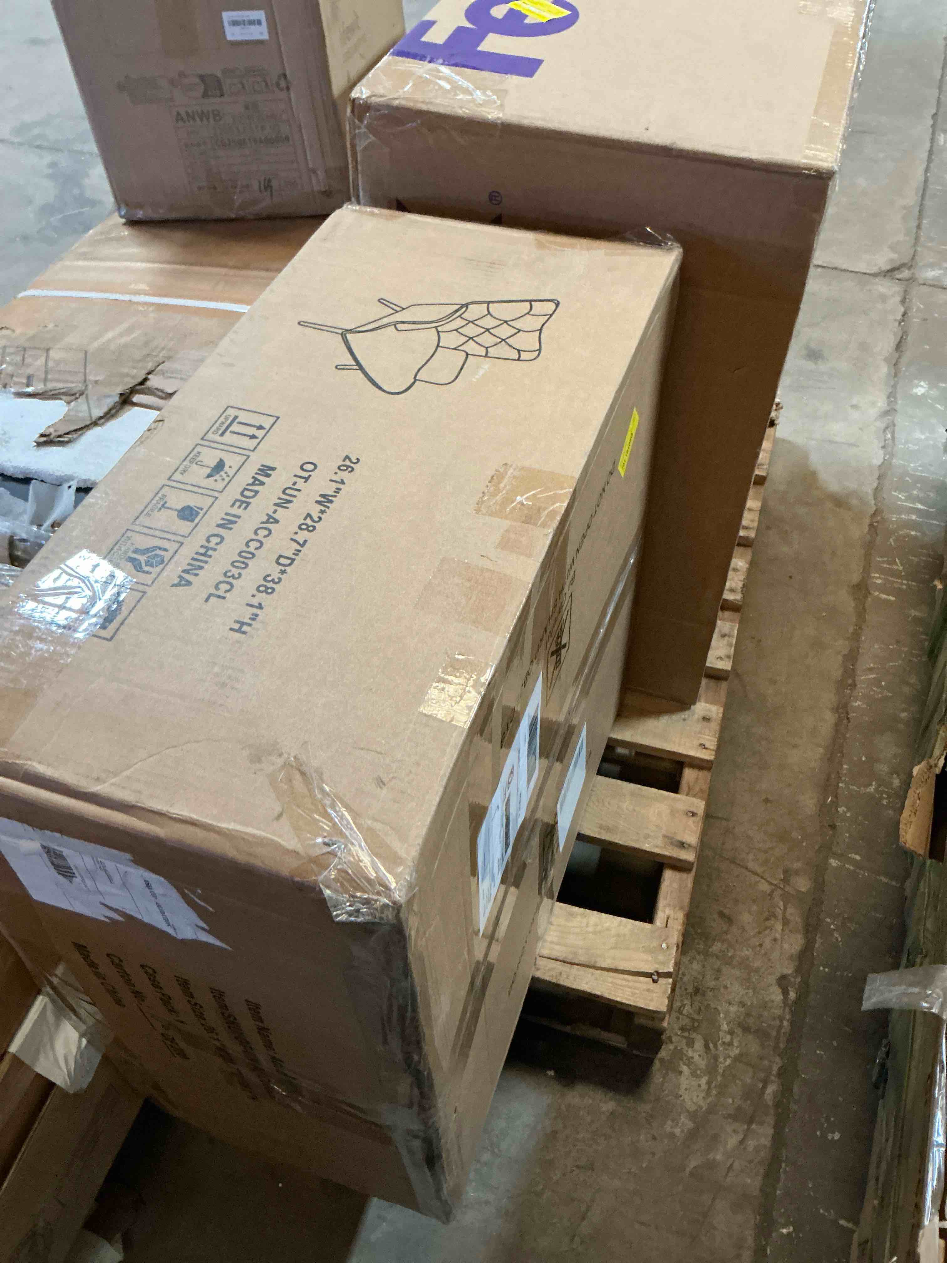 Condition photo showing Good Condition for Heidegard Floral Accent Chair Modern High Back Arm Chair, Colorful Patchwork Reading Chairs for Bedroom