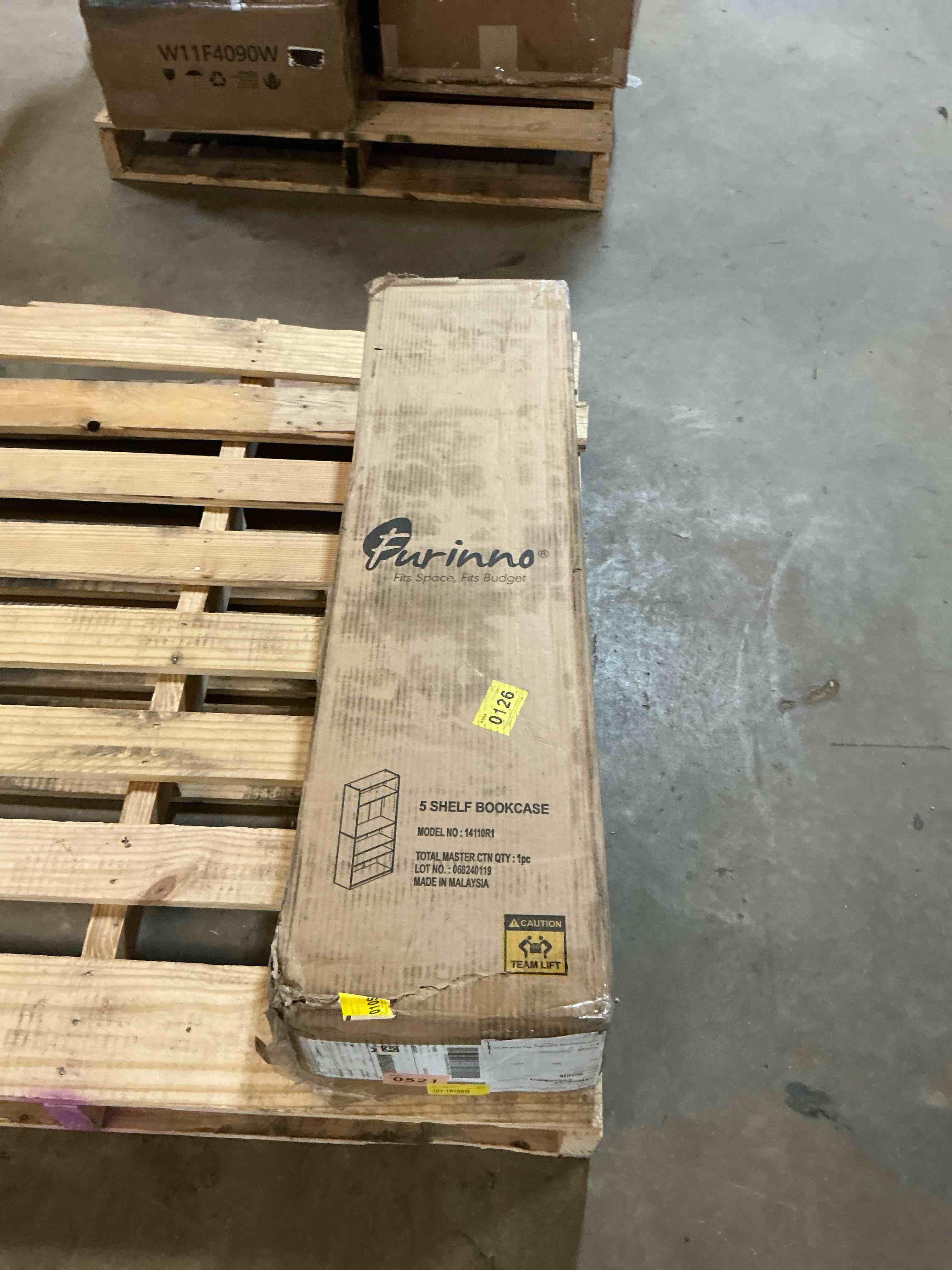 Condition photo showing Good Condition for Sayef Standard Bookcase