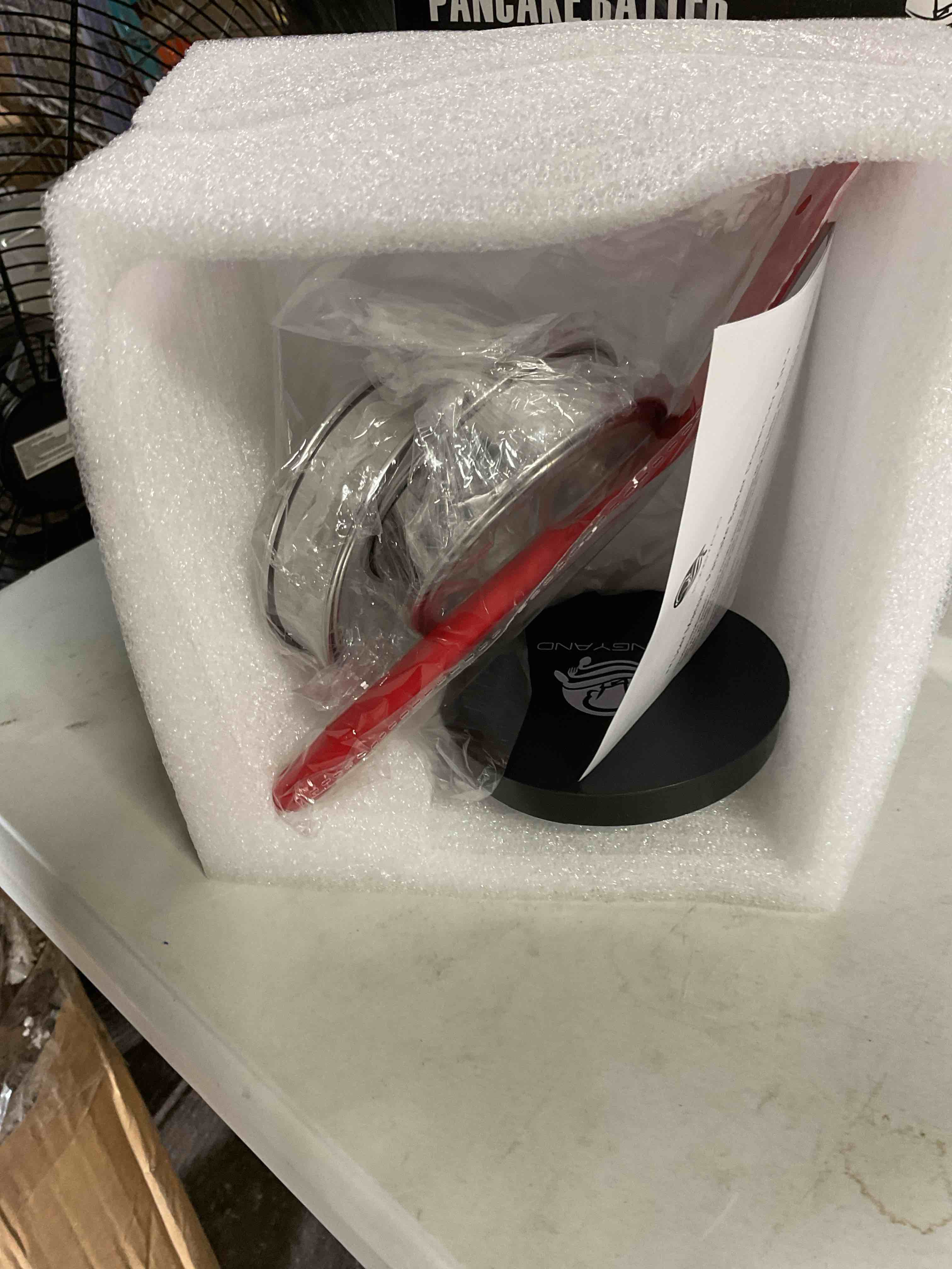 FUNGYAND Pancake Batter Dispenser, 4-Cup Set with Muffin Rings & Spatula - Ideal for Pancakes, Cupcakes, Waffles, and Muffins, Easy Squeeze Handle