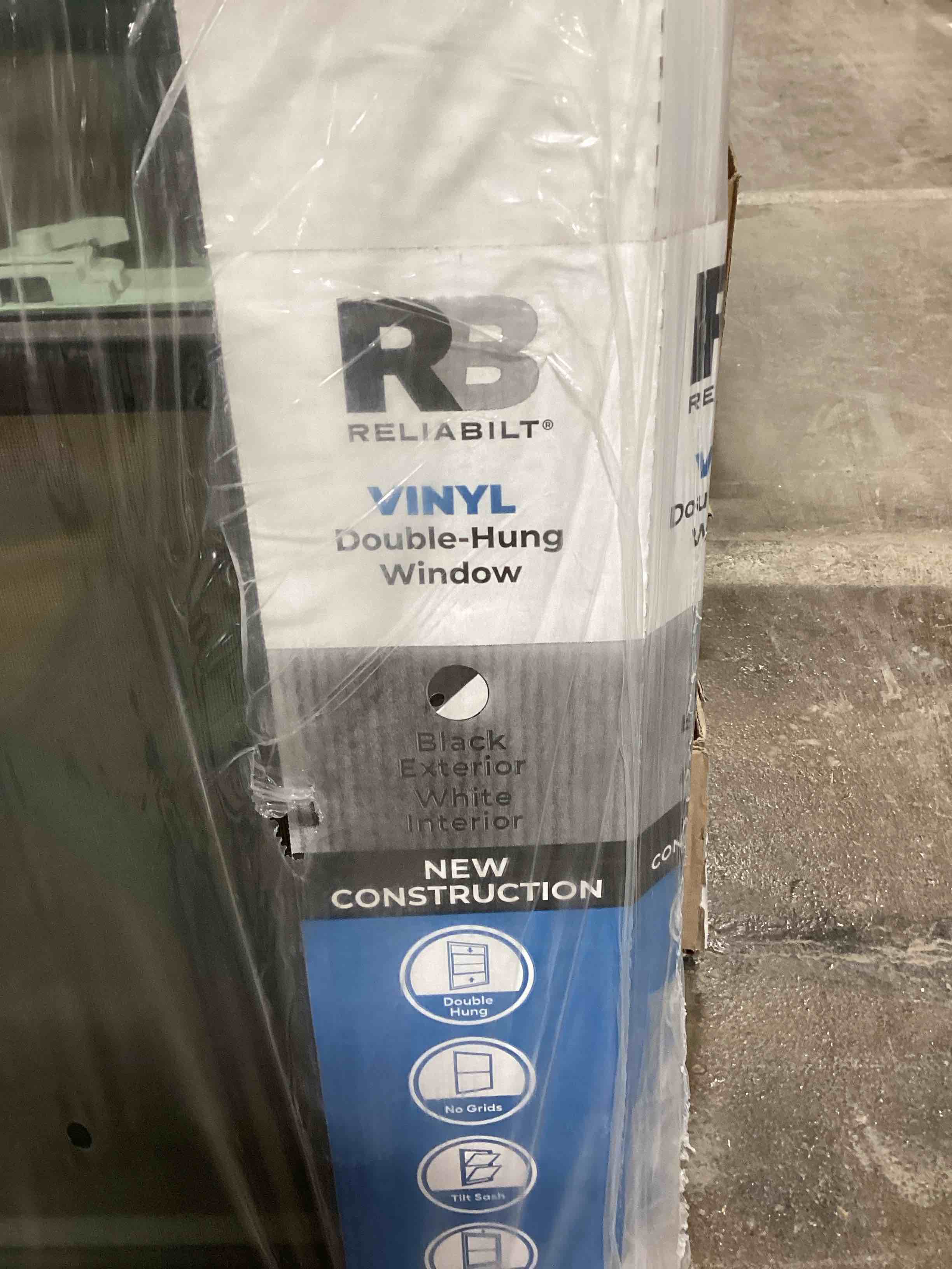 RELIABILT DOUBLE HUNG WINDOW 32”X54” 