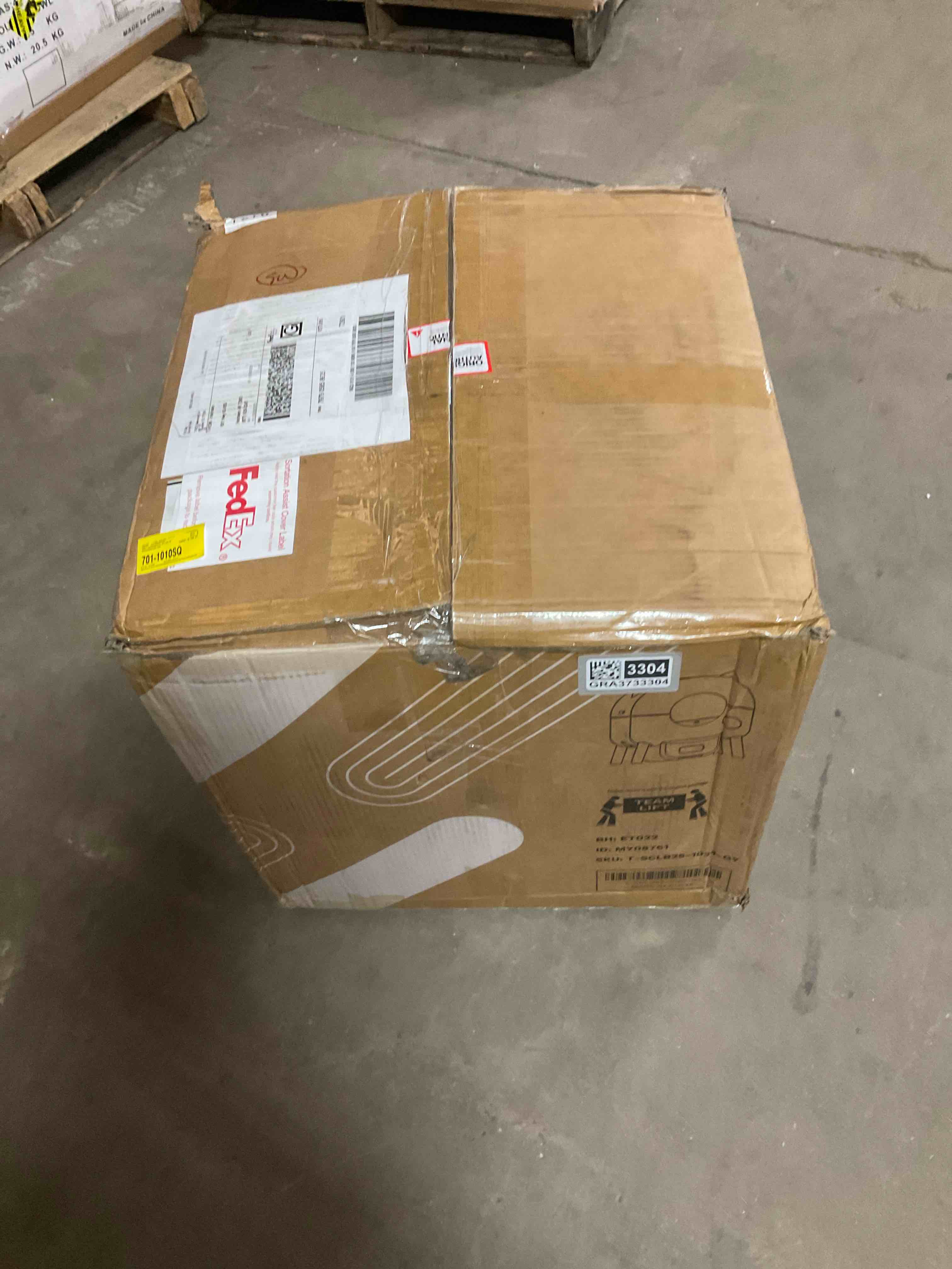 Condition photo showing Good Condition for Fully Enclosed Automatic Cat Litter Box, 76L Large Capacity For Big Cats, Cat Ear Design With Garbage Bags, Aroma Box \u0026 Brush