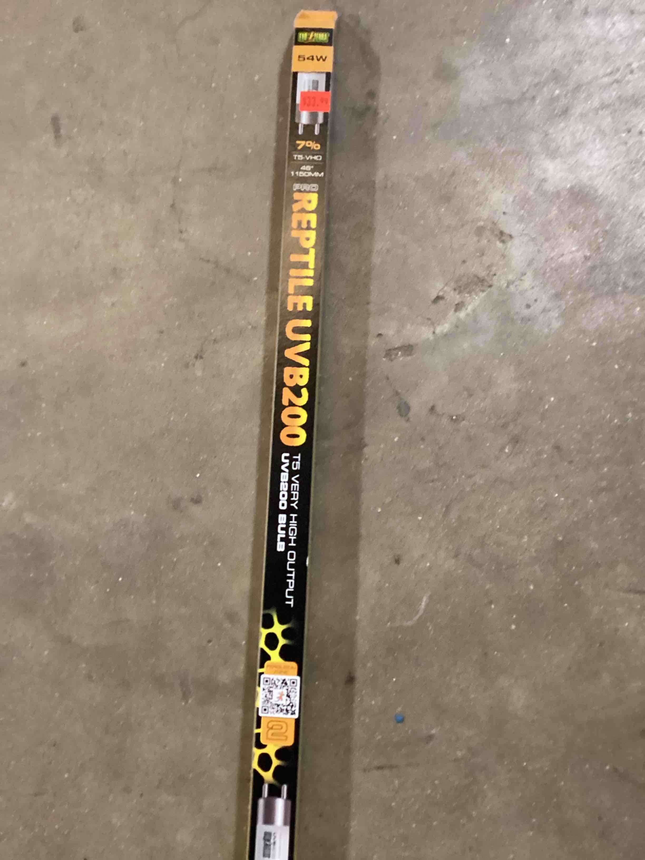 exo terra reptile uvb200