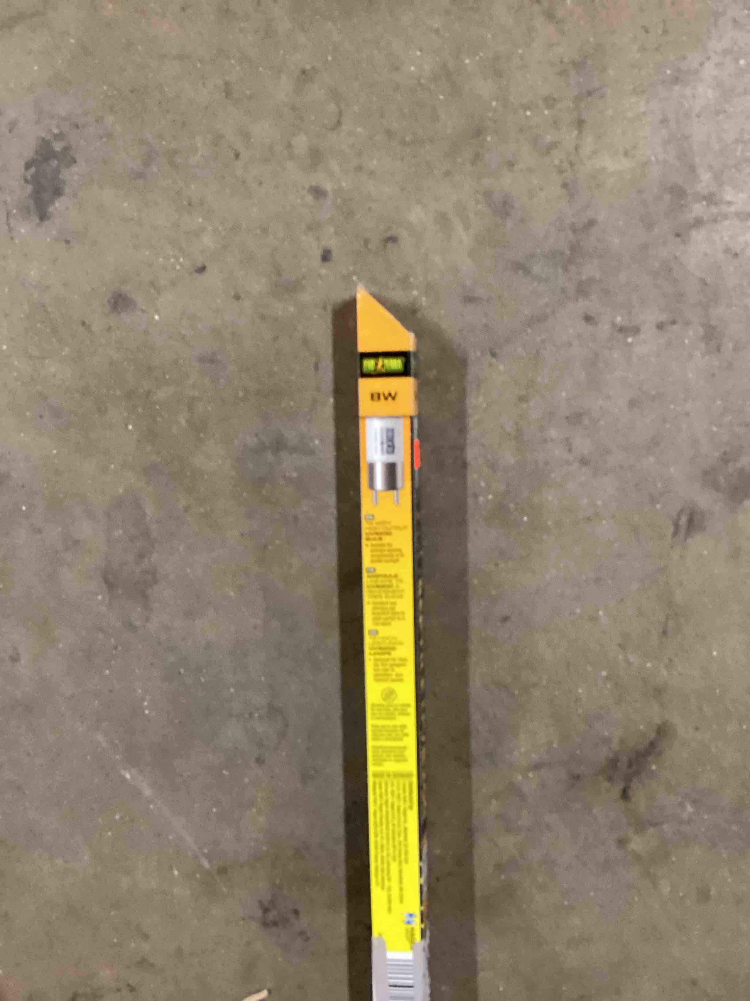 Condition photo showing New/Like New for exo Terra reptile uvb200