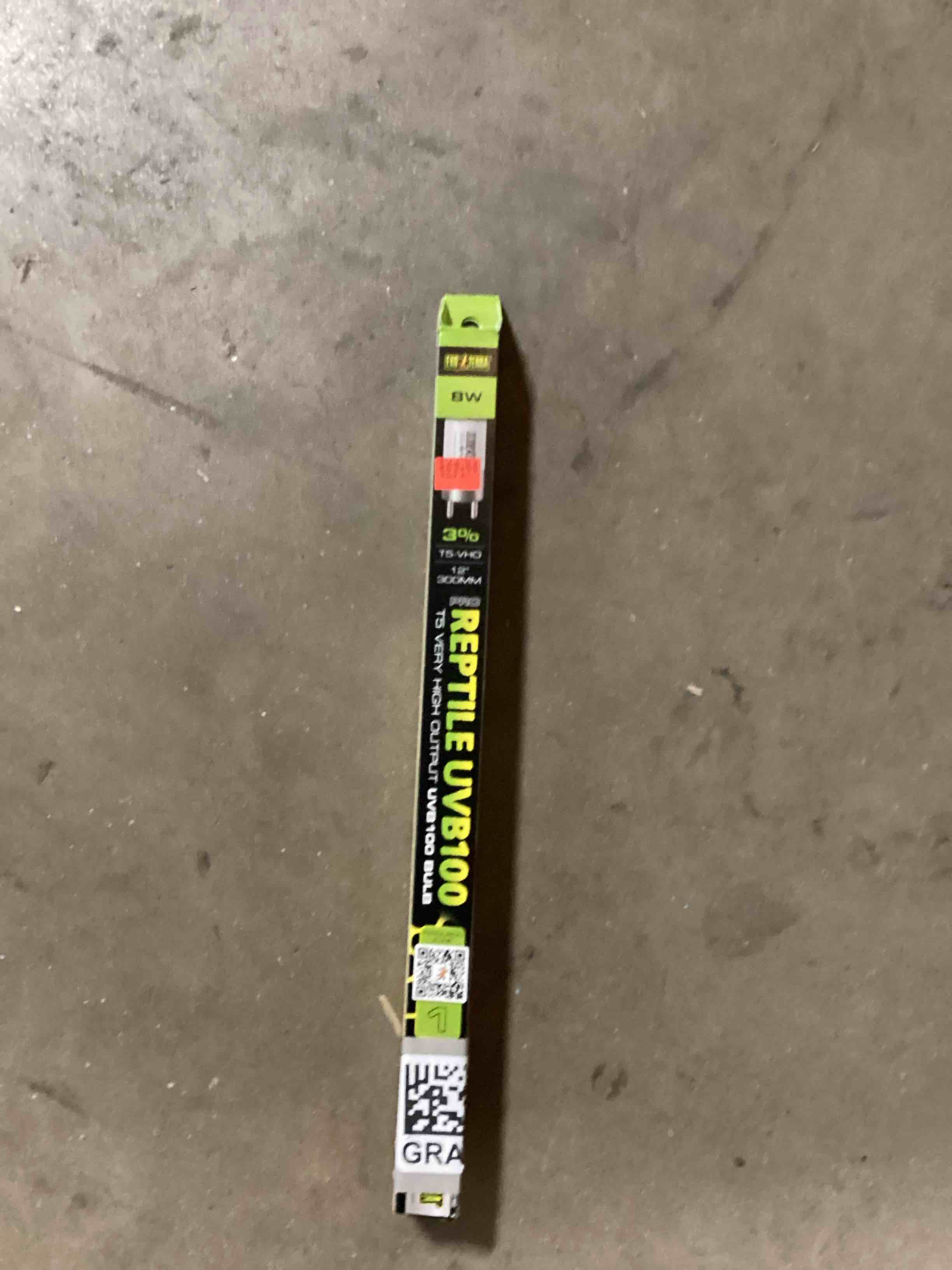 exo Terra reptile uvb100