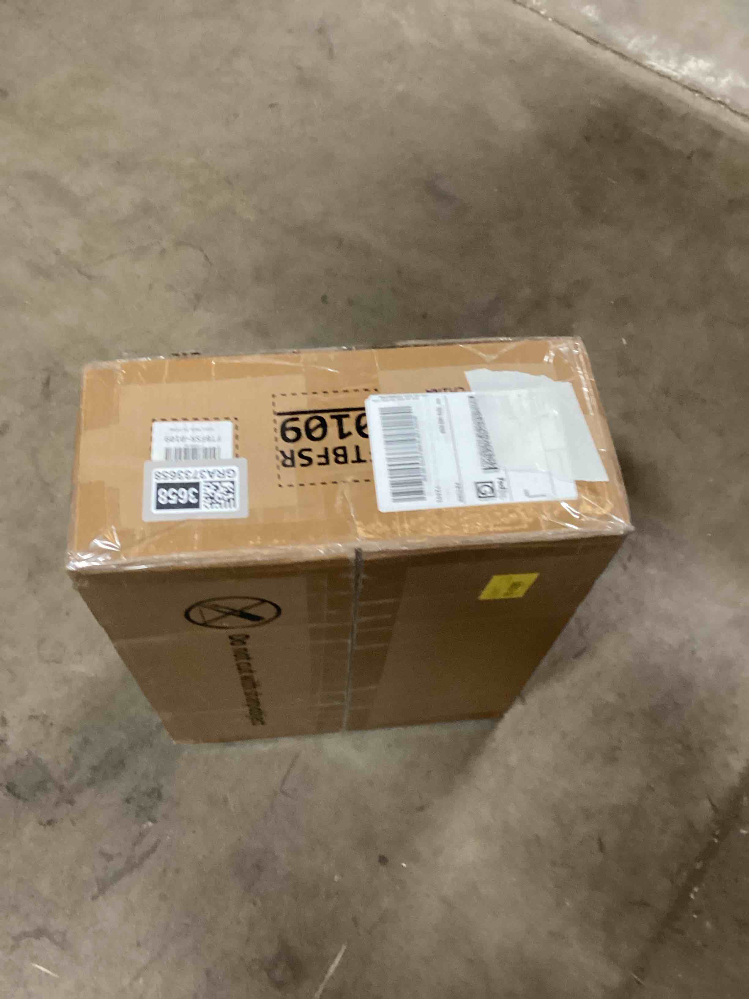 Condition photo showing Good Condition for 24 Pair Shoe Storage Box