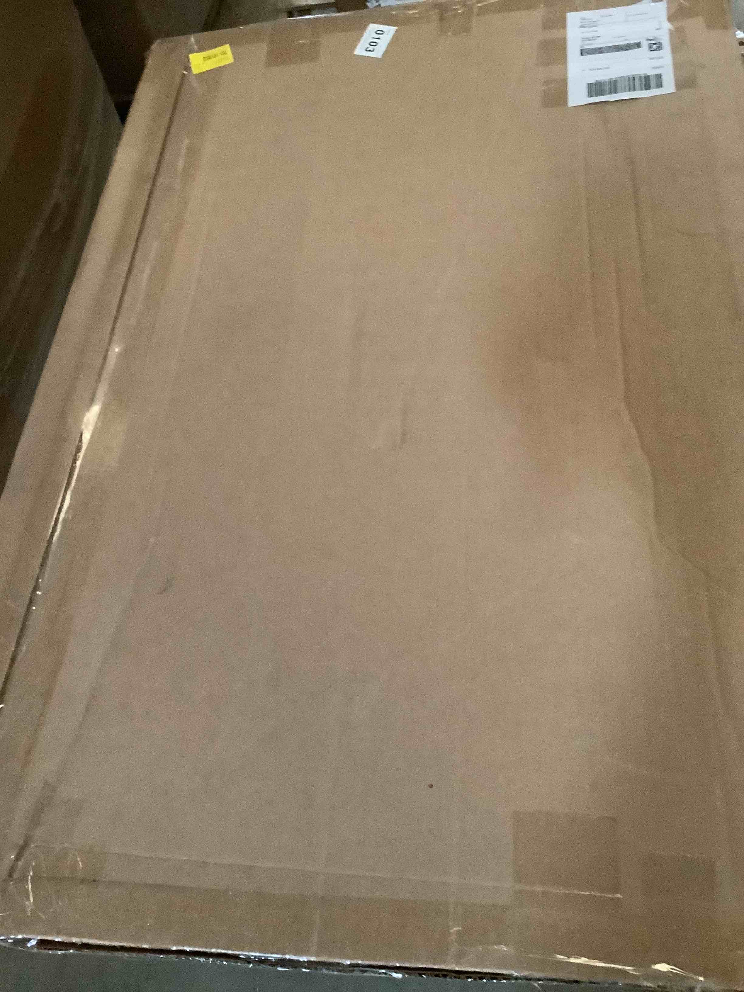 Condition photo showing Good Condition for art frame decor pallet