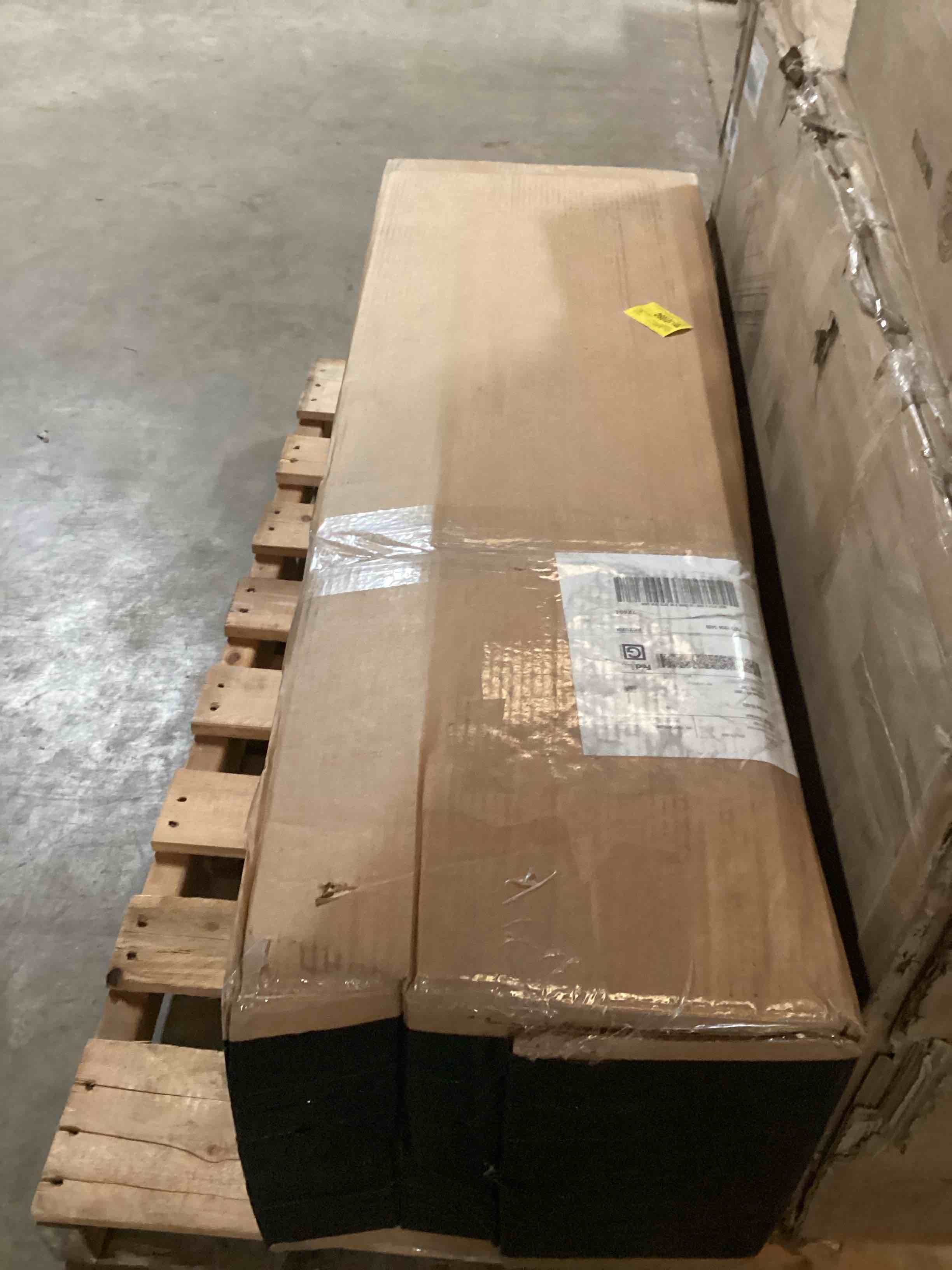 Condition photo showing Good Condition for Queen Chess Sculpture, Cast Stone, Small