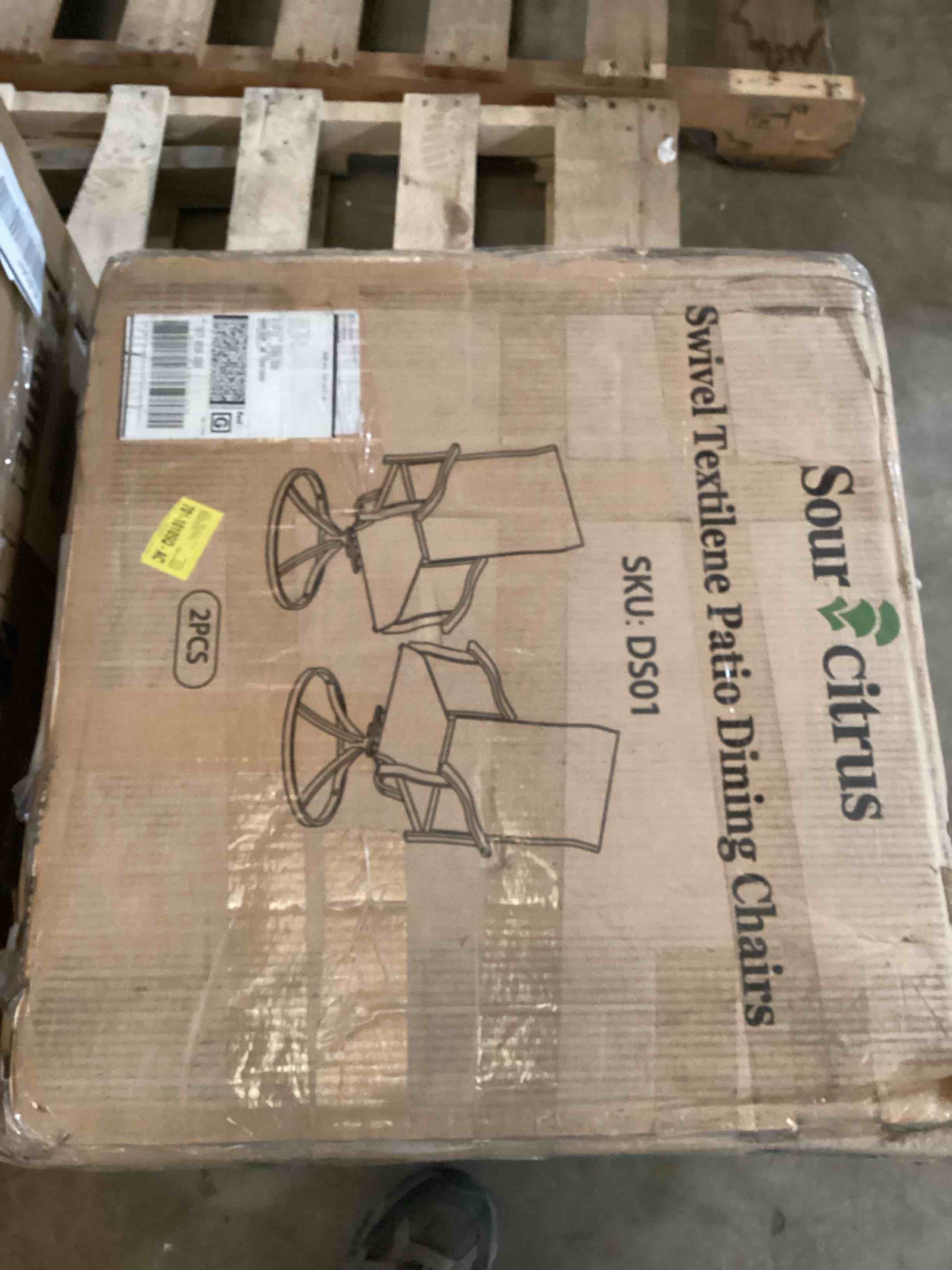 Condition photo showing Good Condition for Swivel Textilene Patio Dining Chairs