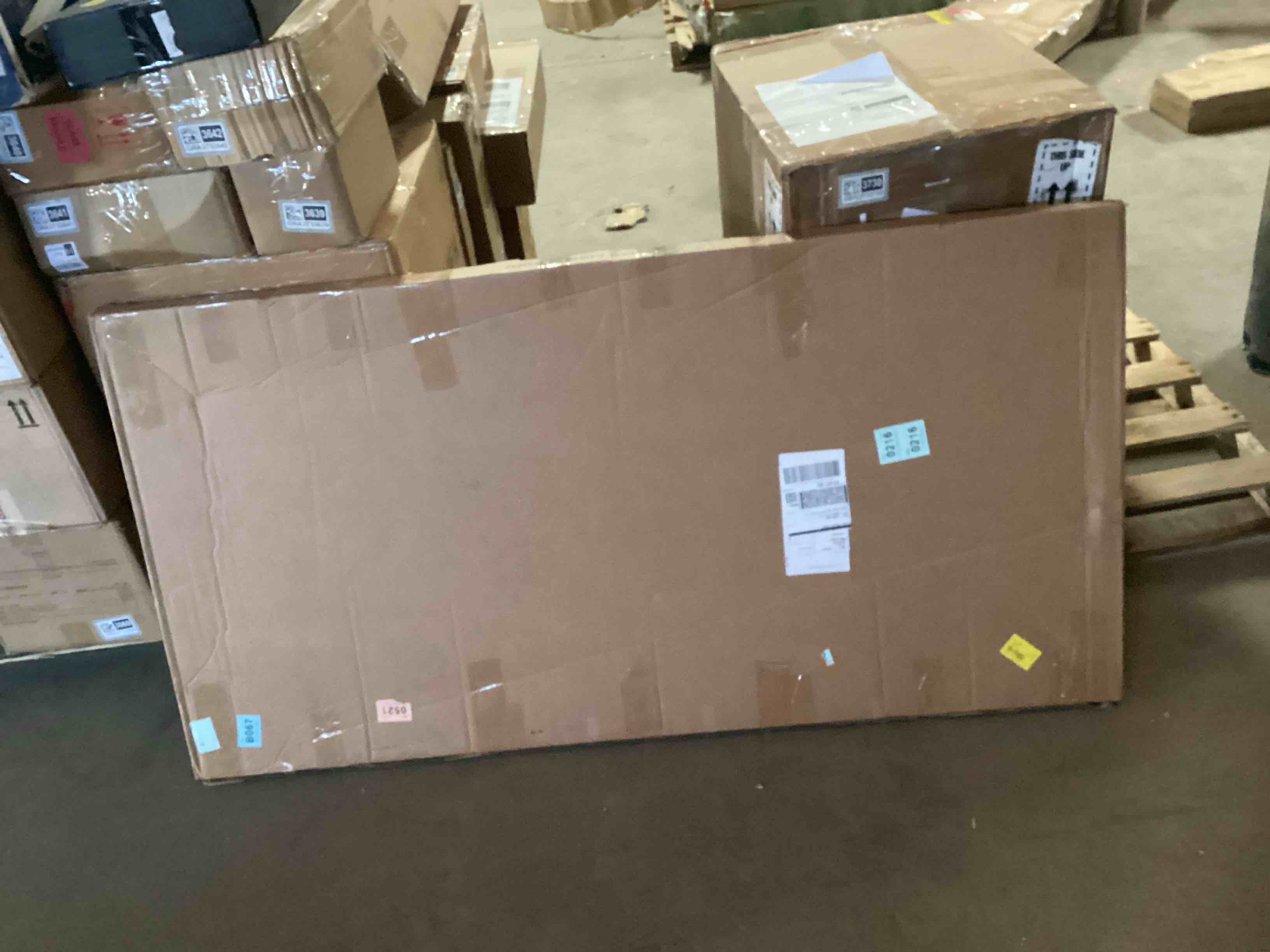 Condition photo showing Good Condition for Geometric Line "Abstract Brown Black Wabi Sabi Minimalist Extra Large Framed Artwork Wall Pictures