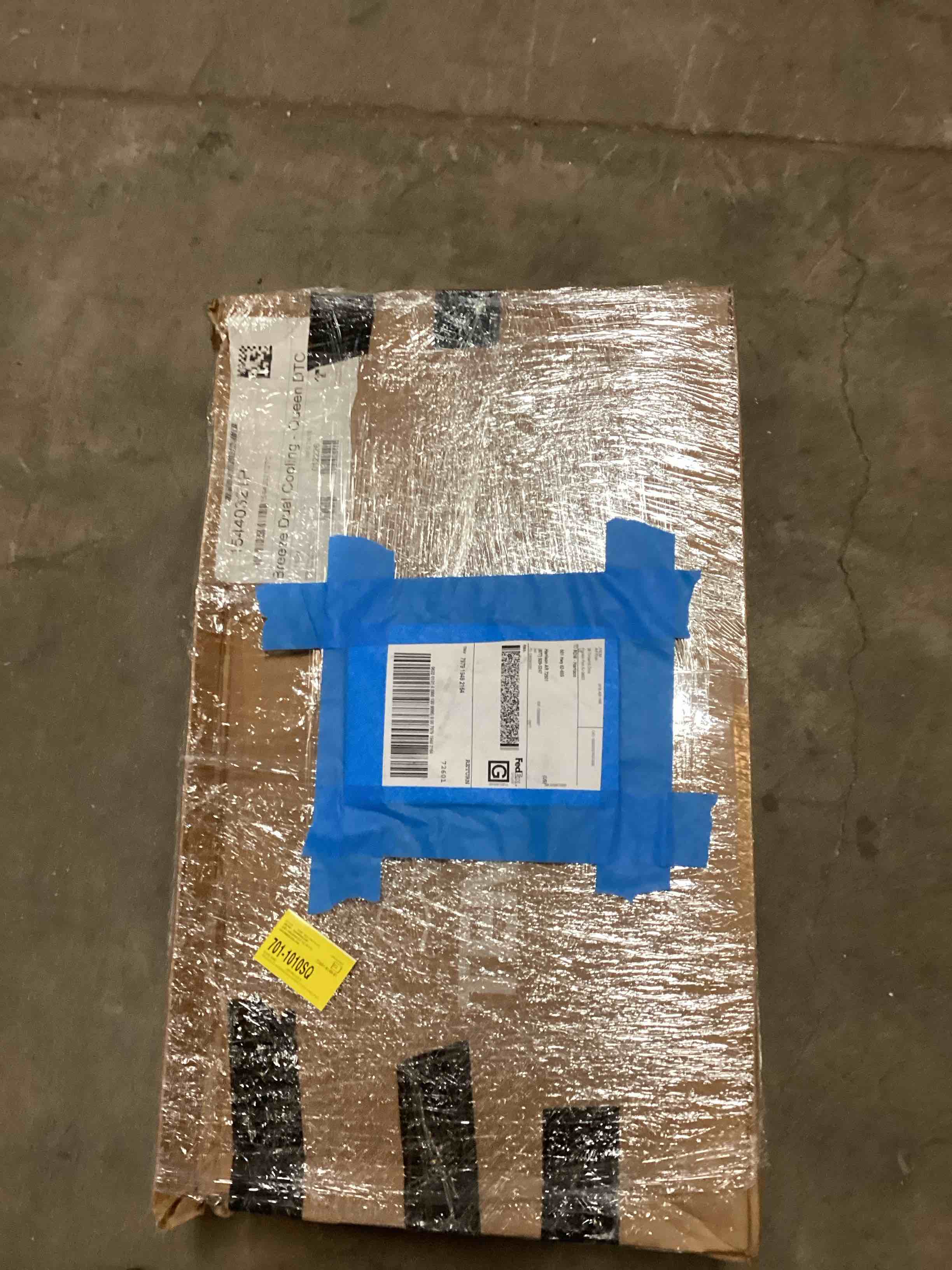 Narrow Solid Wood Nightstand with 2 Drawers