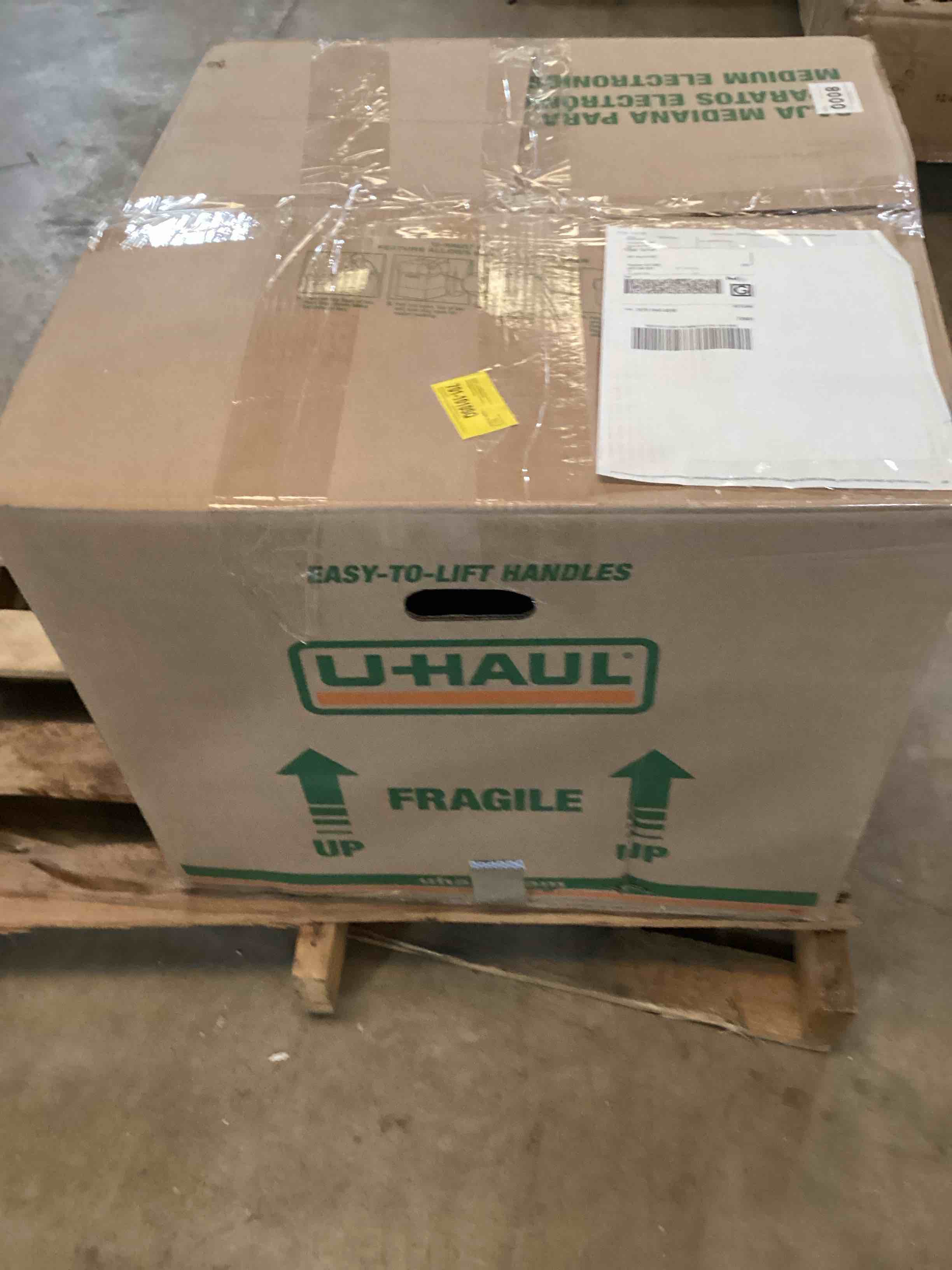 Condition photo showing Good Condition for Velvet Upholstered Wingback Dining Chair