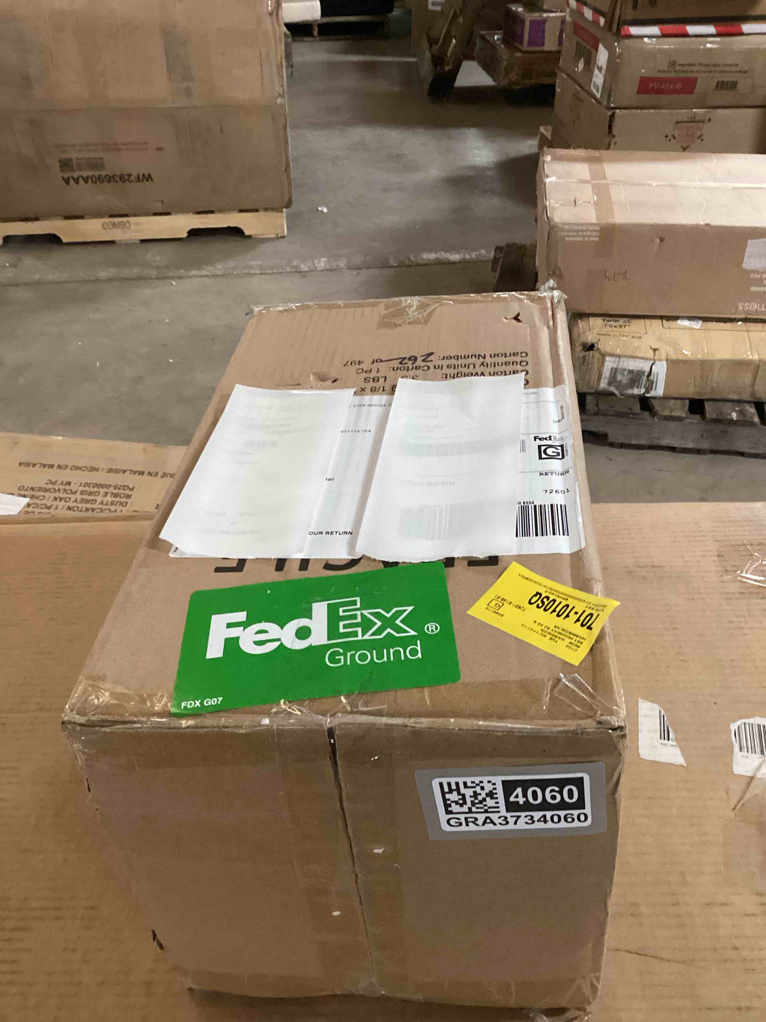 Condition photo showing Good Condition for Momsen Scallop Shade Lamp