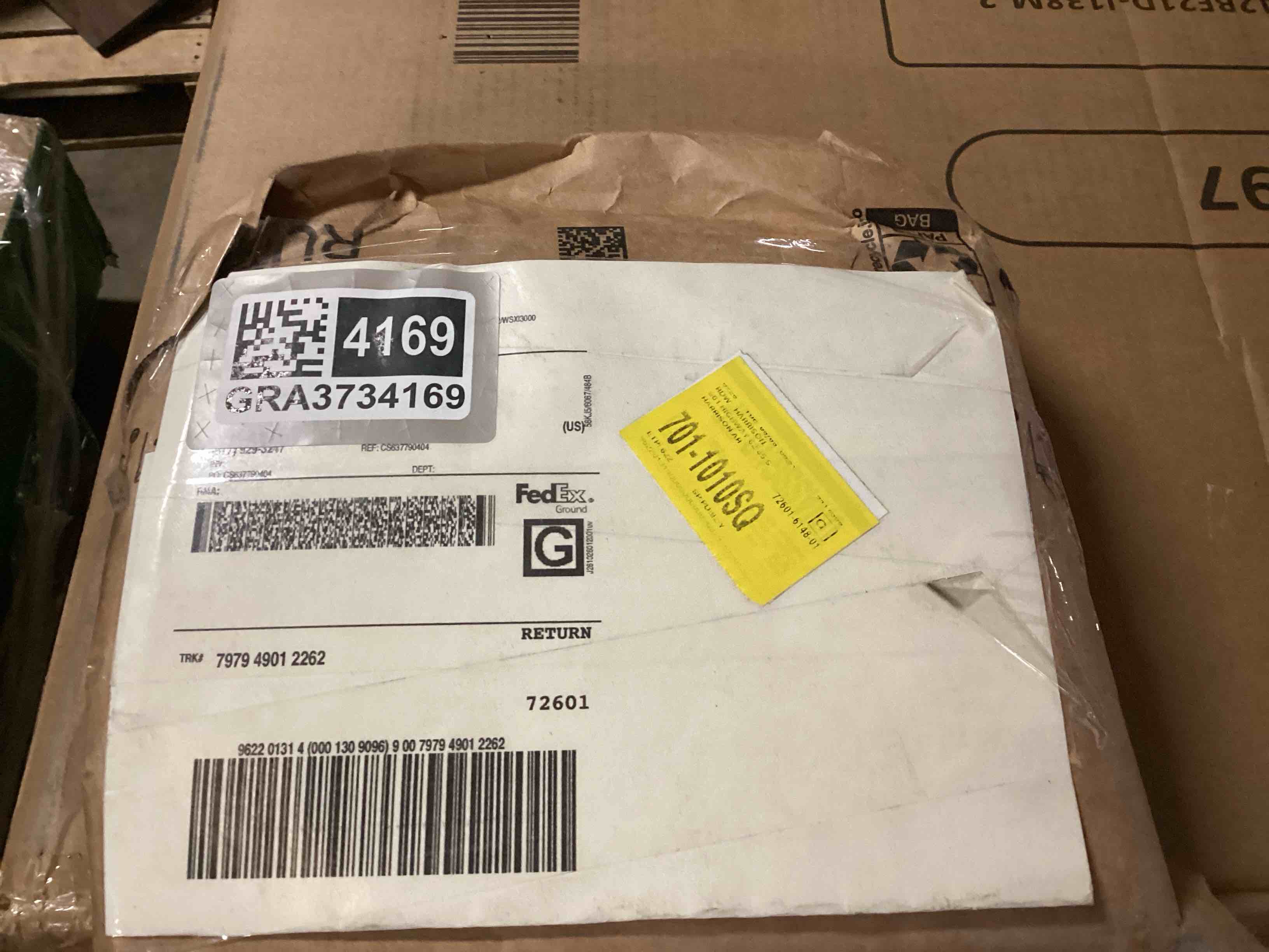 Condition photo showing Good Condition for Waverly Spring Bling Vapor 100% Cotton Window Panel