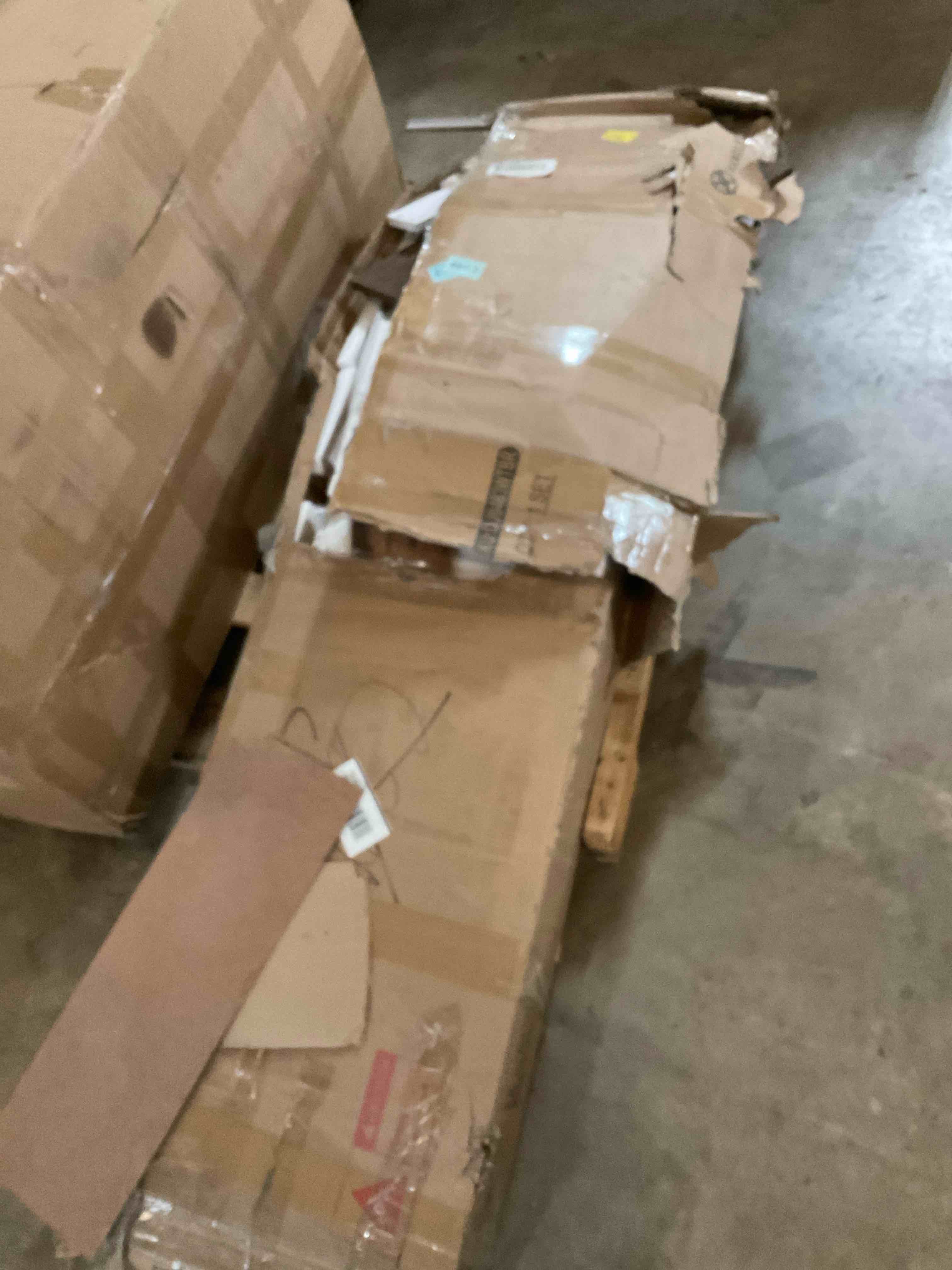 Condition photo showing Good Condition for wood hardware