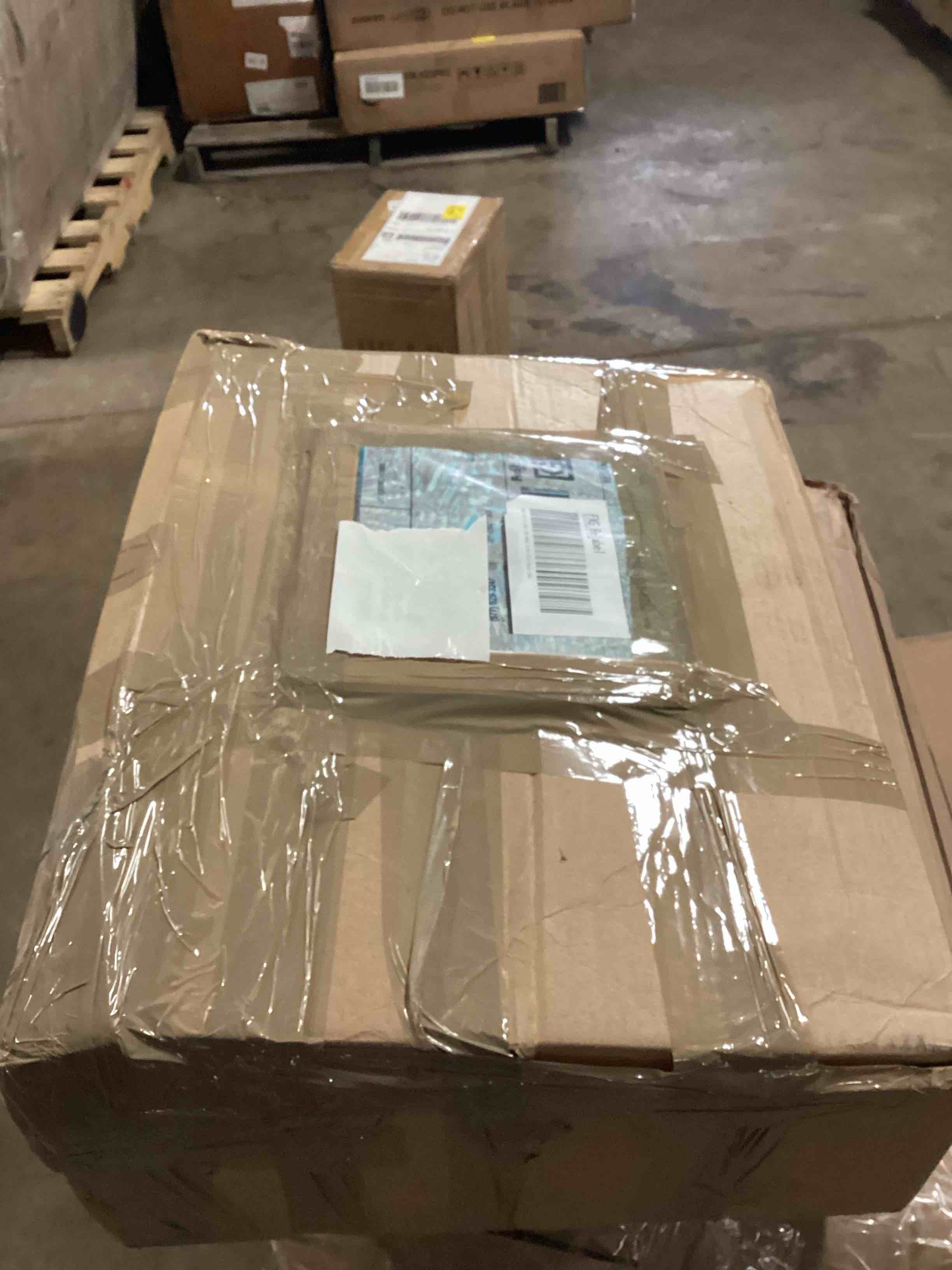Condition photo showing Good Condition for Inflatable Mattress With Bed Frame And Storage Box With Wheels Built-In Pump Inflatable Mattress
