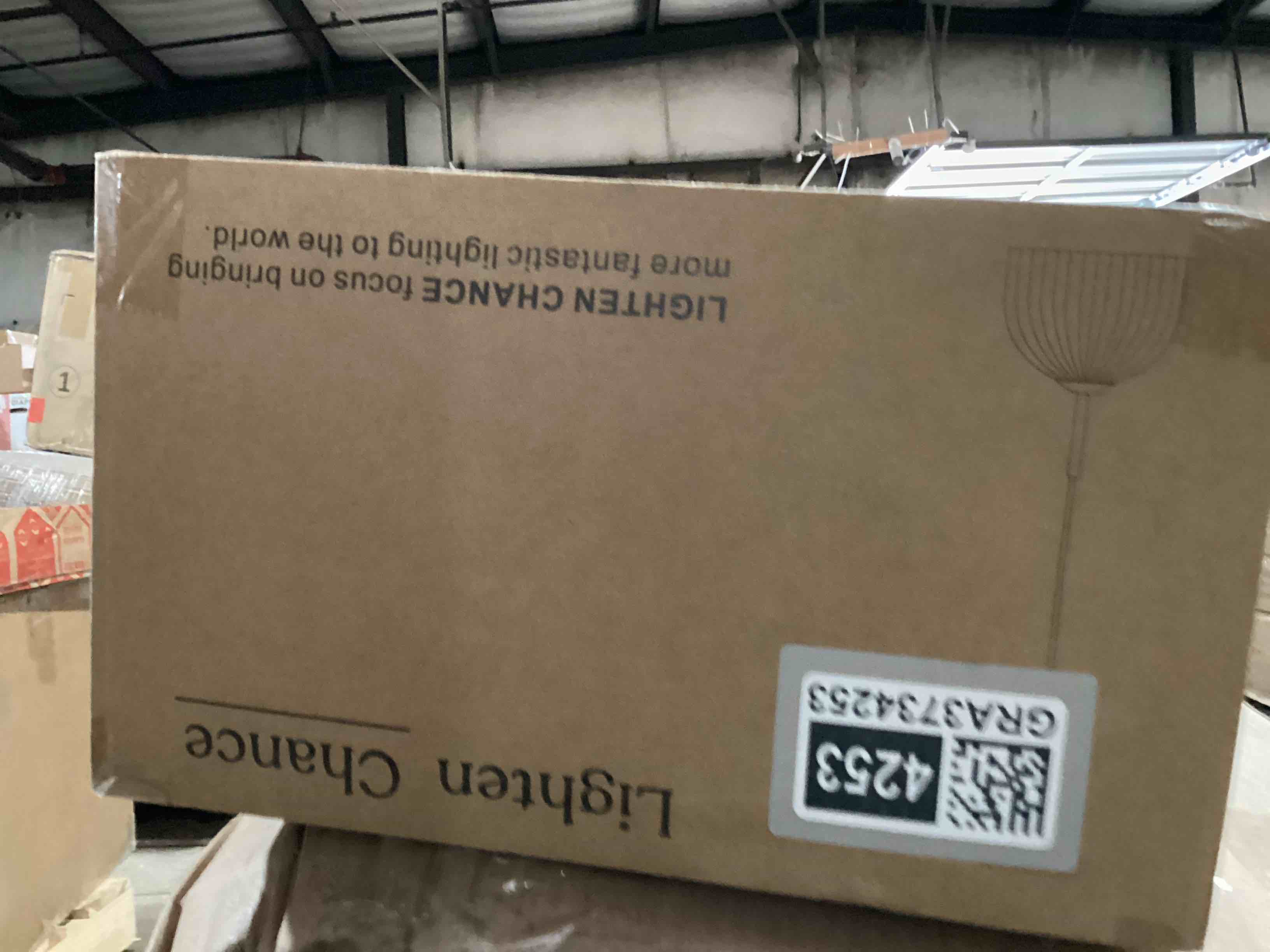 Condition photo showing Good Condition for Dansby 1 - Light Glass Pendant Light