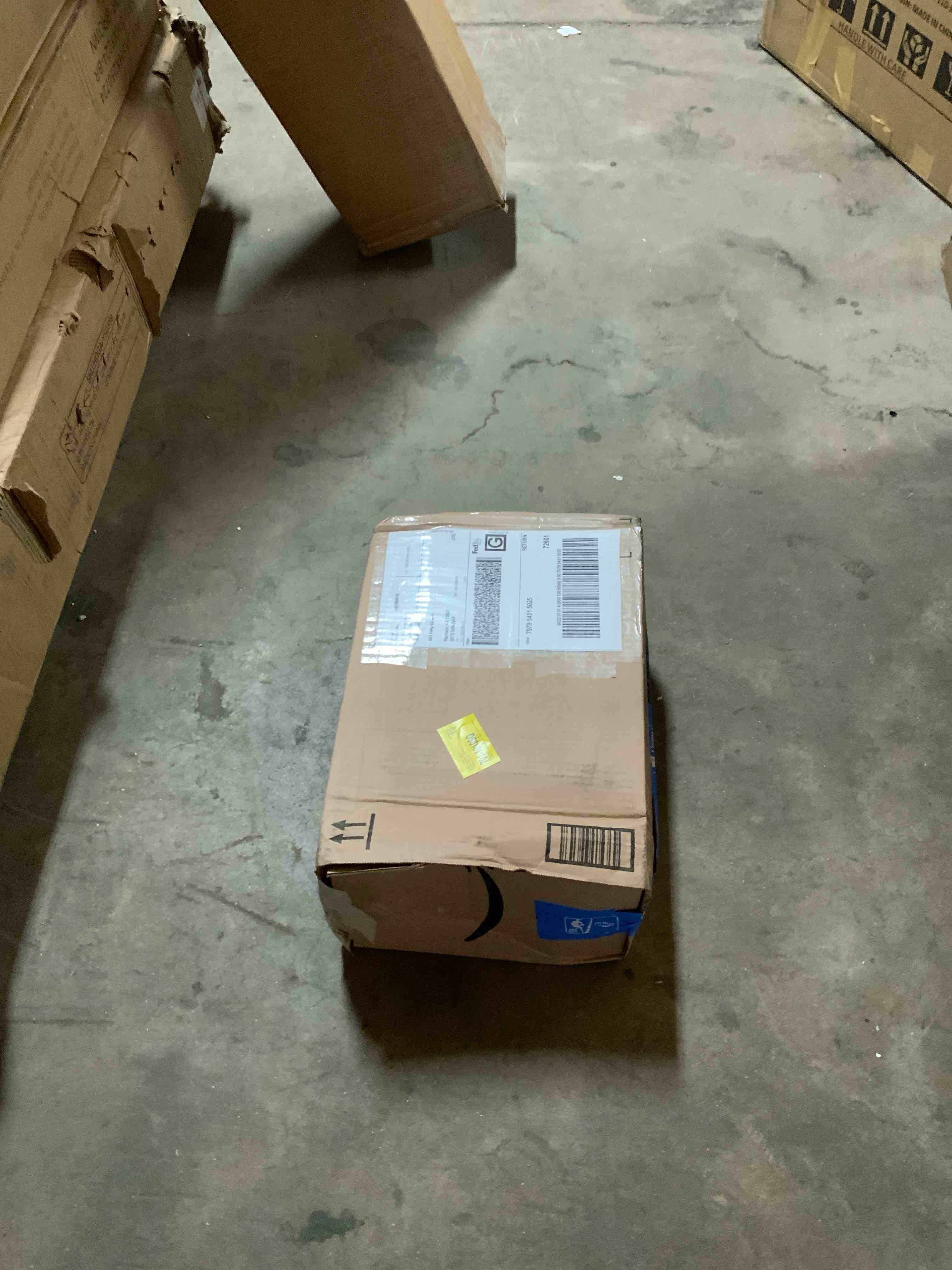 Condition photo showing Good Condition for Black Single Serve Coffee Maker: 40 Oz Tank, Instant-Heat, 5 Sizes - Home/Office Perfect!