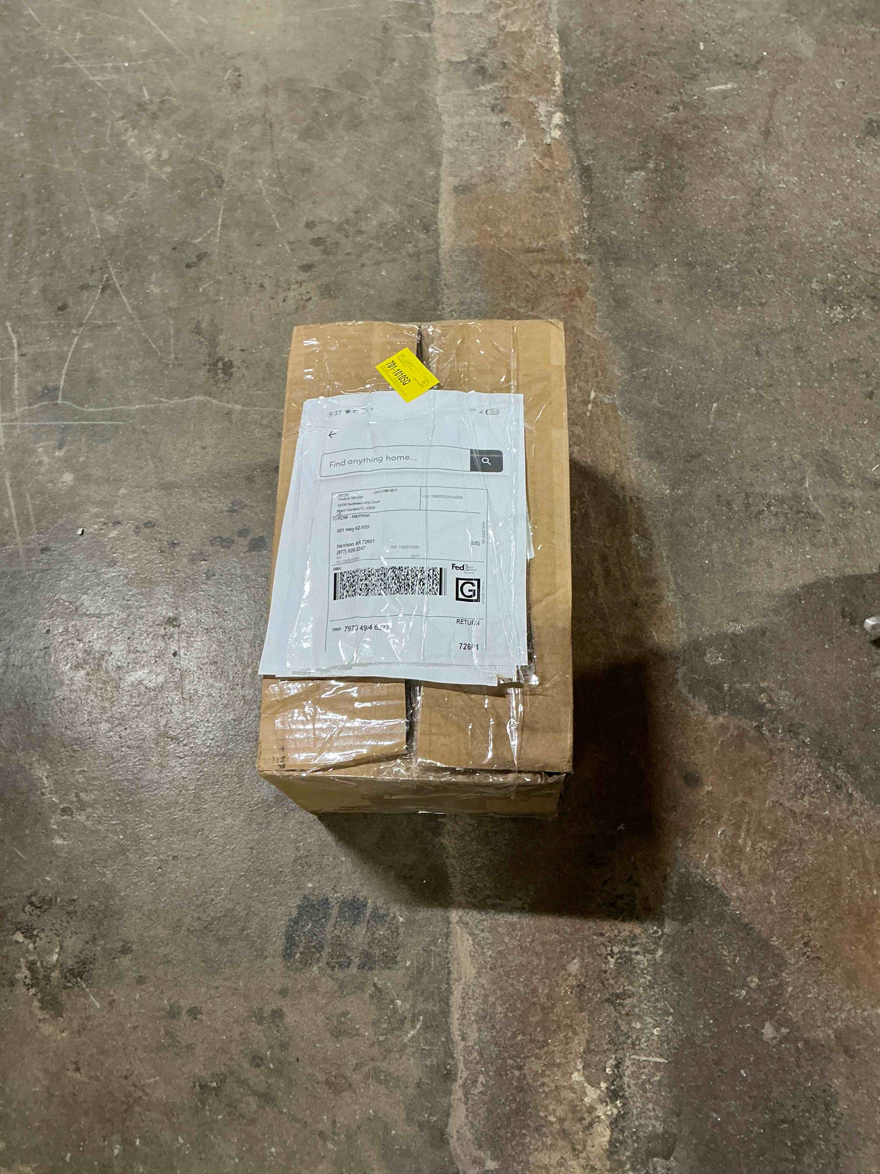 Condition photo showing Good Condition for Ceramic Buddha Citronella Nectarine-scented Candles Yellow, Blue, and Ivory 40oz