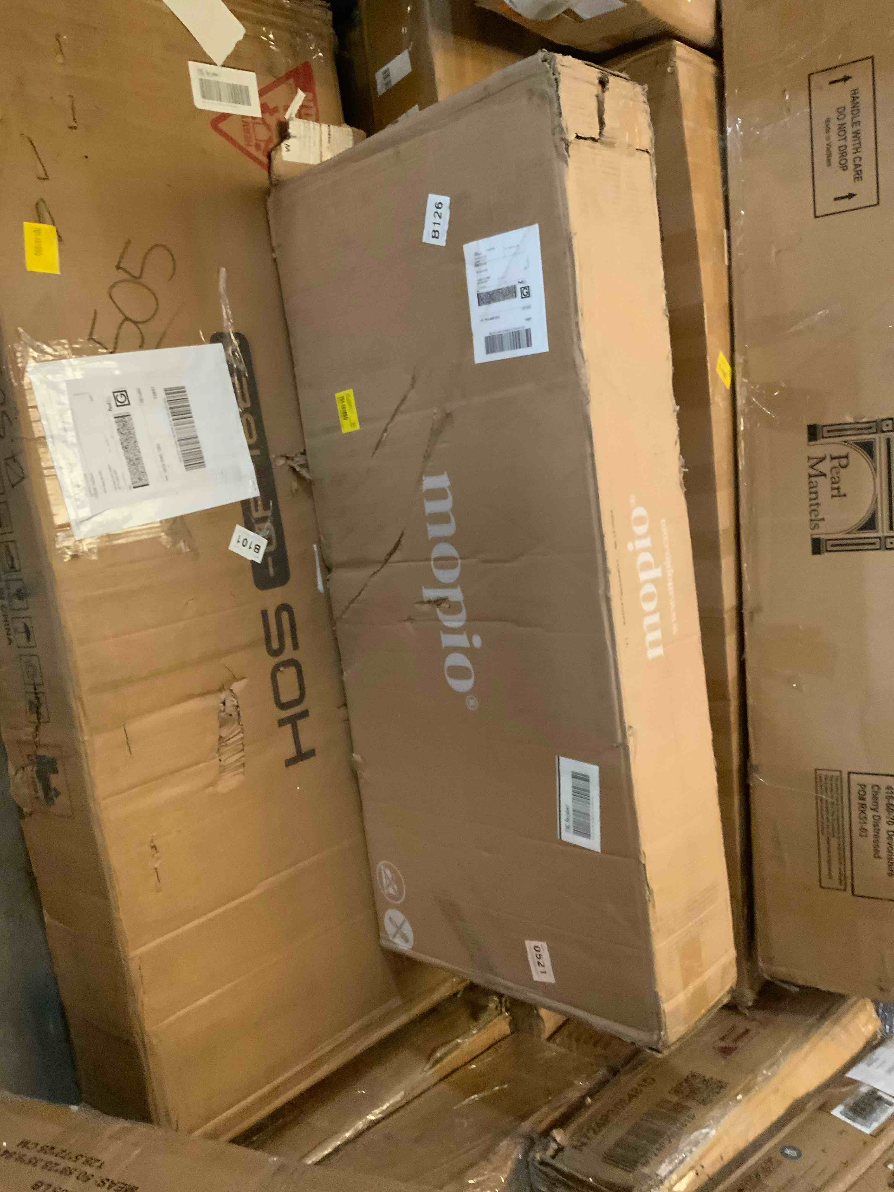 Condition photo showing Good Condition for Swensen 35.2" Wide Sideboard