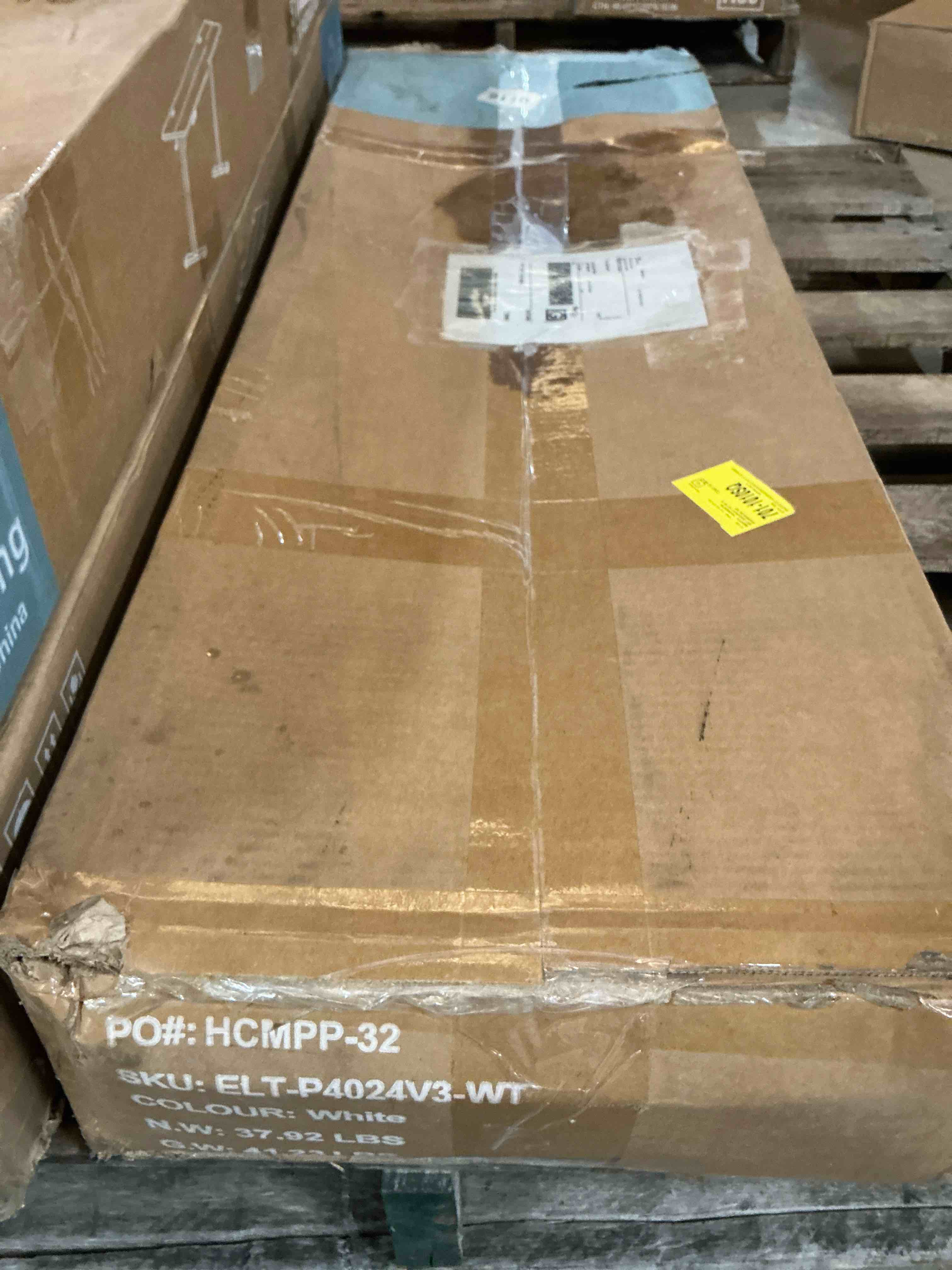 Condition photo showing Good Condition for Height Adjustable Standing Desk