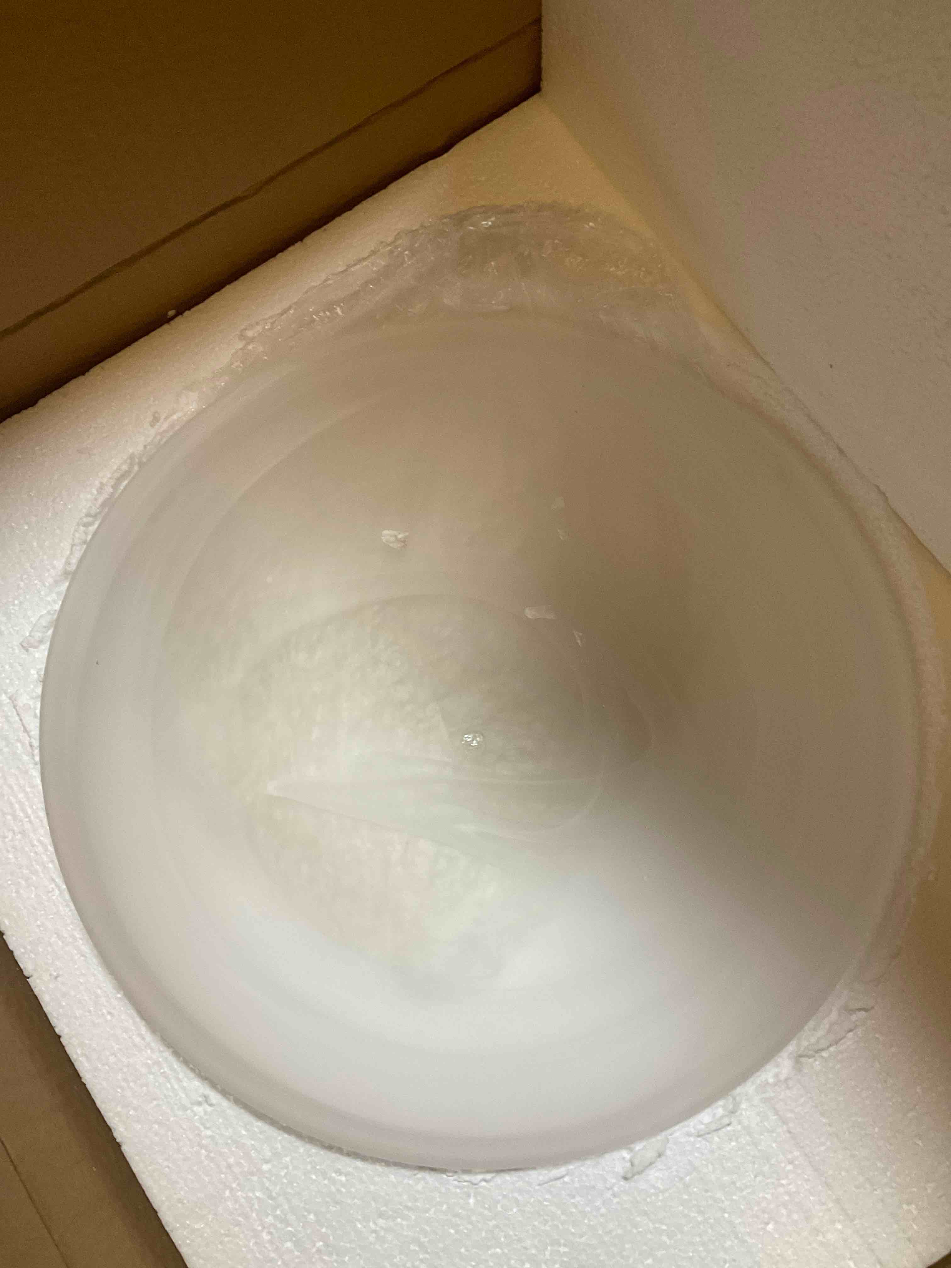 Condition photo showing Good Condition for glass ceiling light cover
