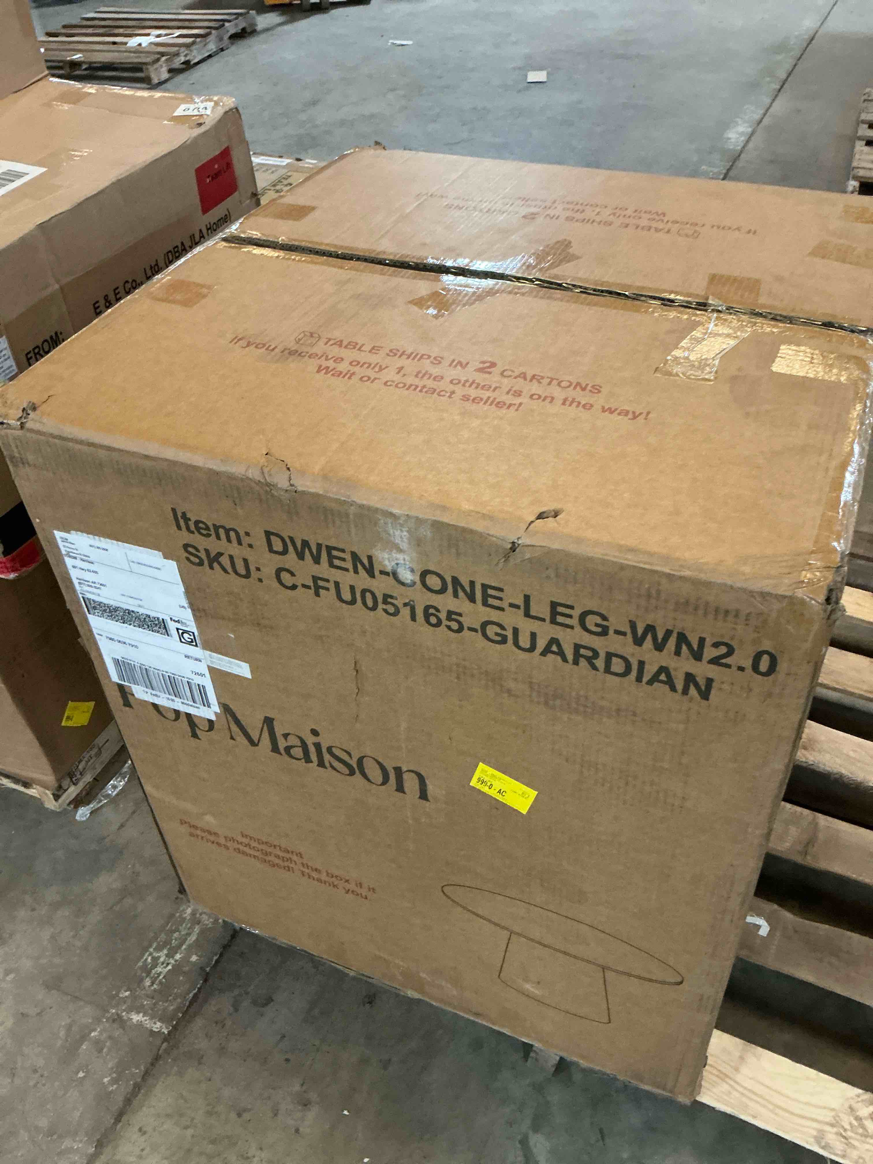 Condition photo showing Good Condition for benvinda pedestal table base