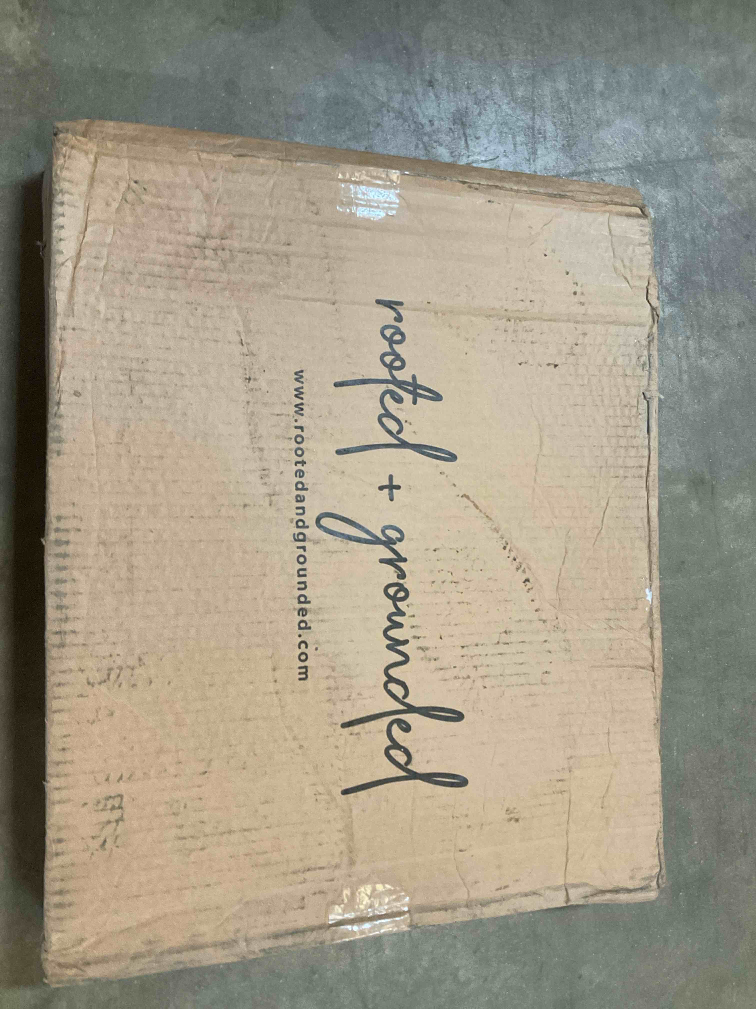 Condition photo showing Good Condition for single lever gigital display pull-out kitchen faucet black color