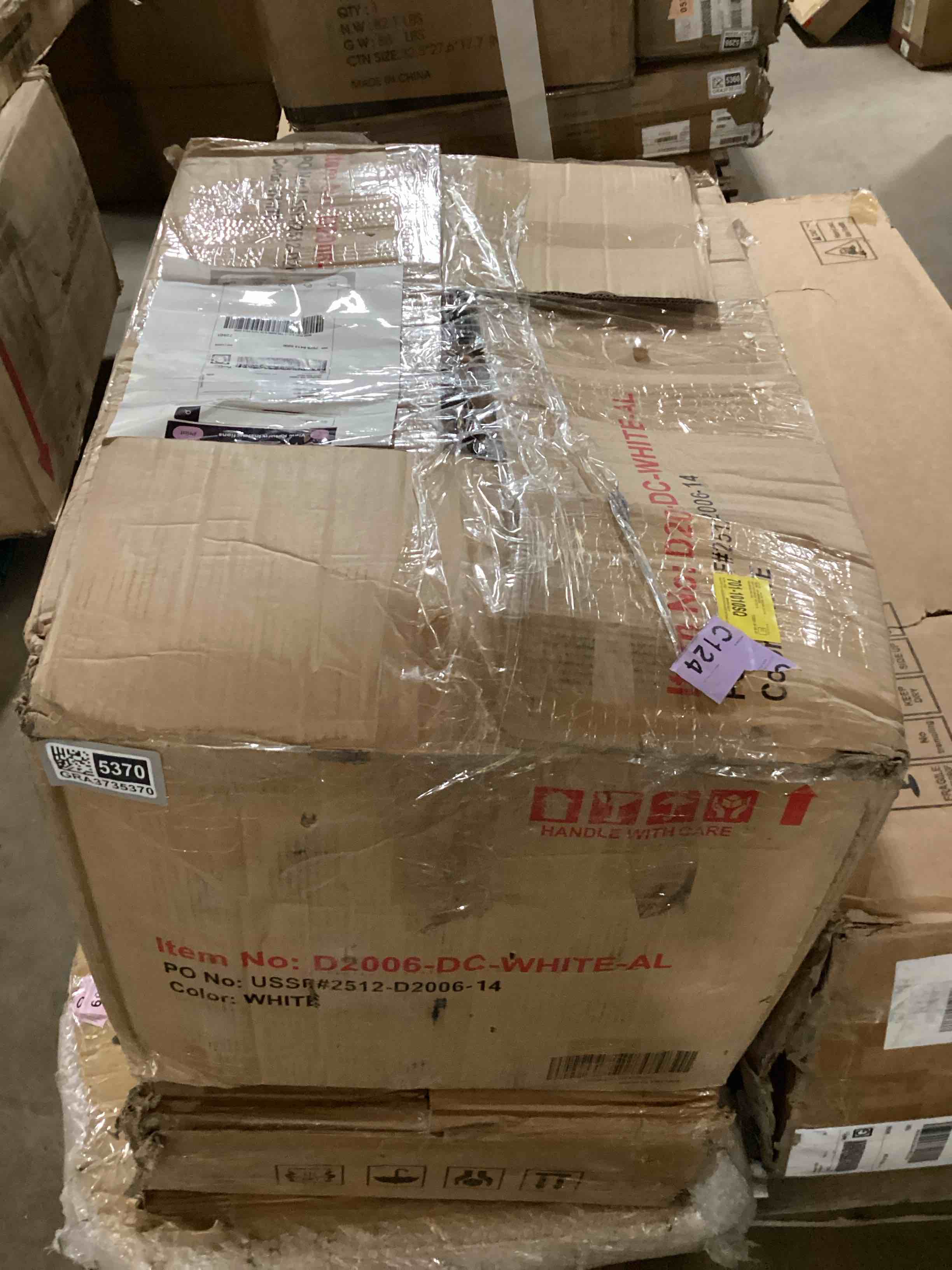 Condition photo showing Good Condition for white dining chair 2 pcs