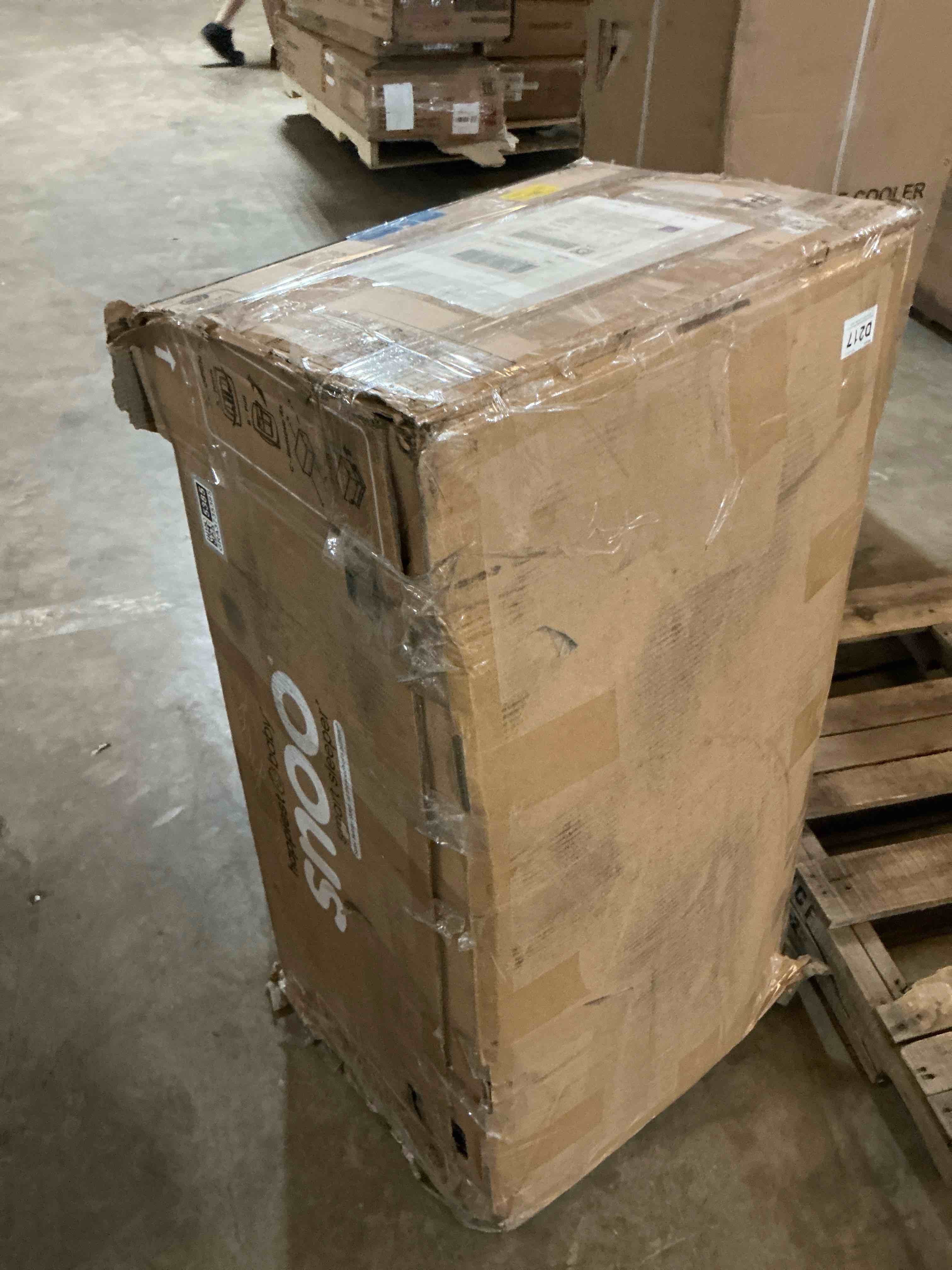 Condition photo showing As Is for chair pices