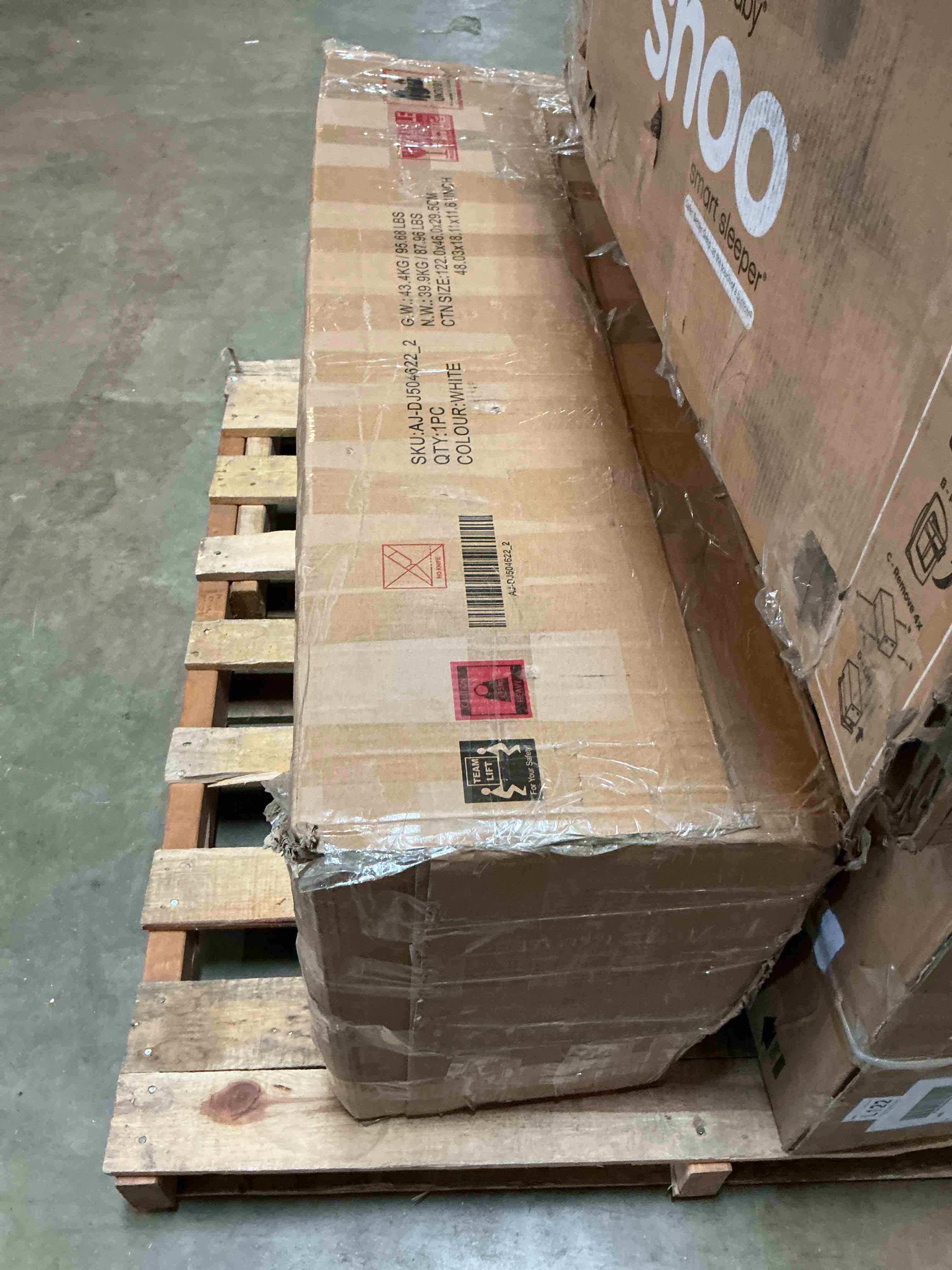 Condition photo showing Good Condition for twin bed frame