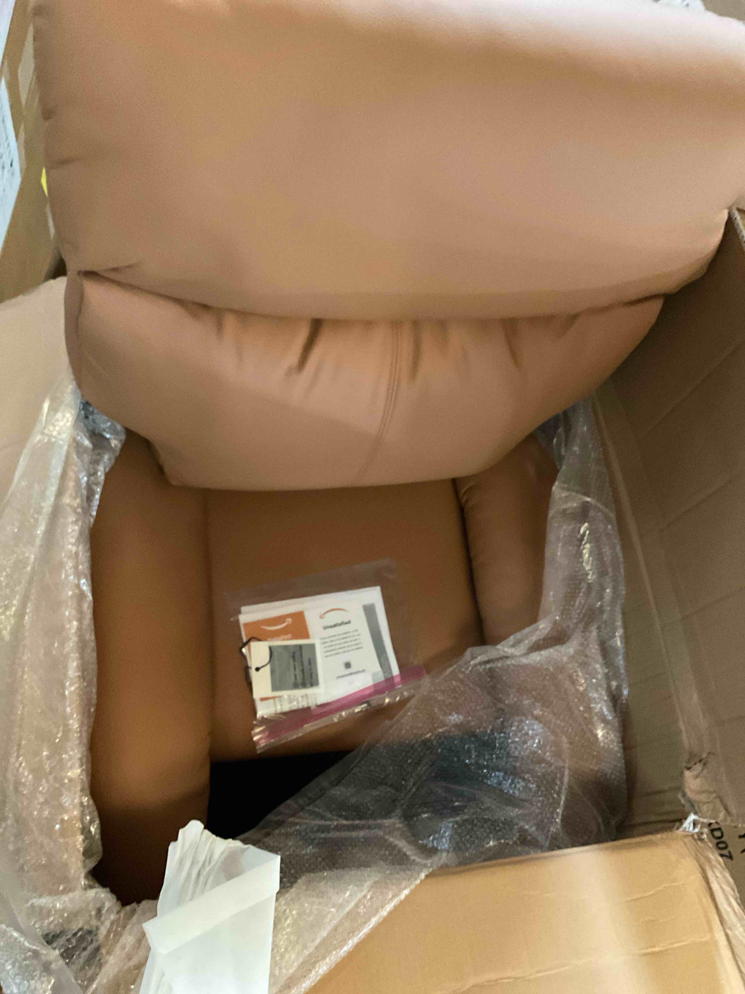 Condition photo showing Good Condition for brown leather recliner
