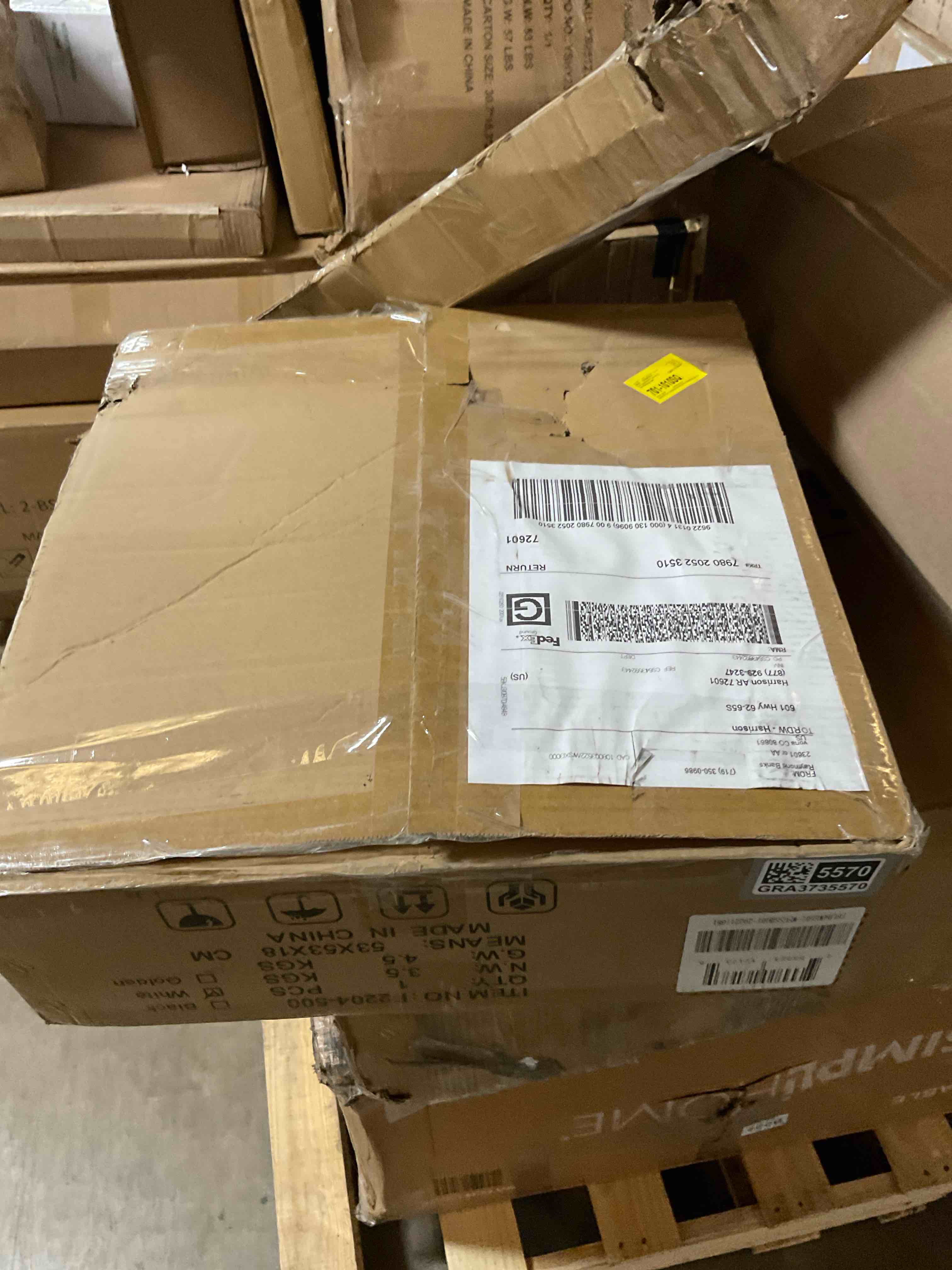 https://s3.amazonaws.com/lotting-images-prod/RustDustWanderlust/GRA3735570_1775926080905.jpeg