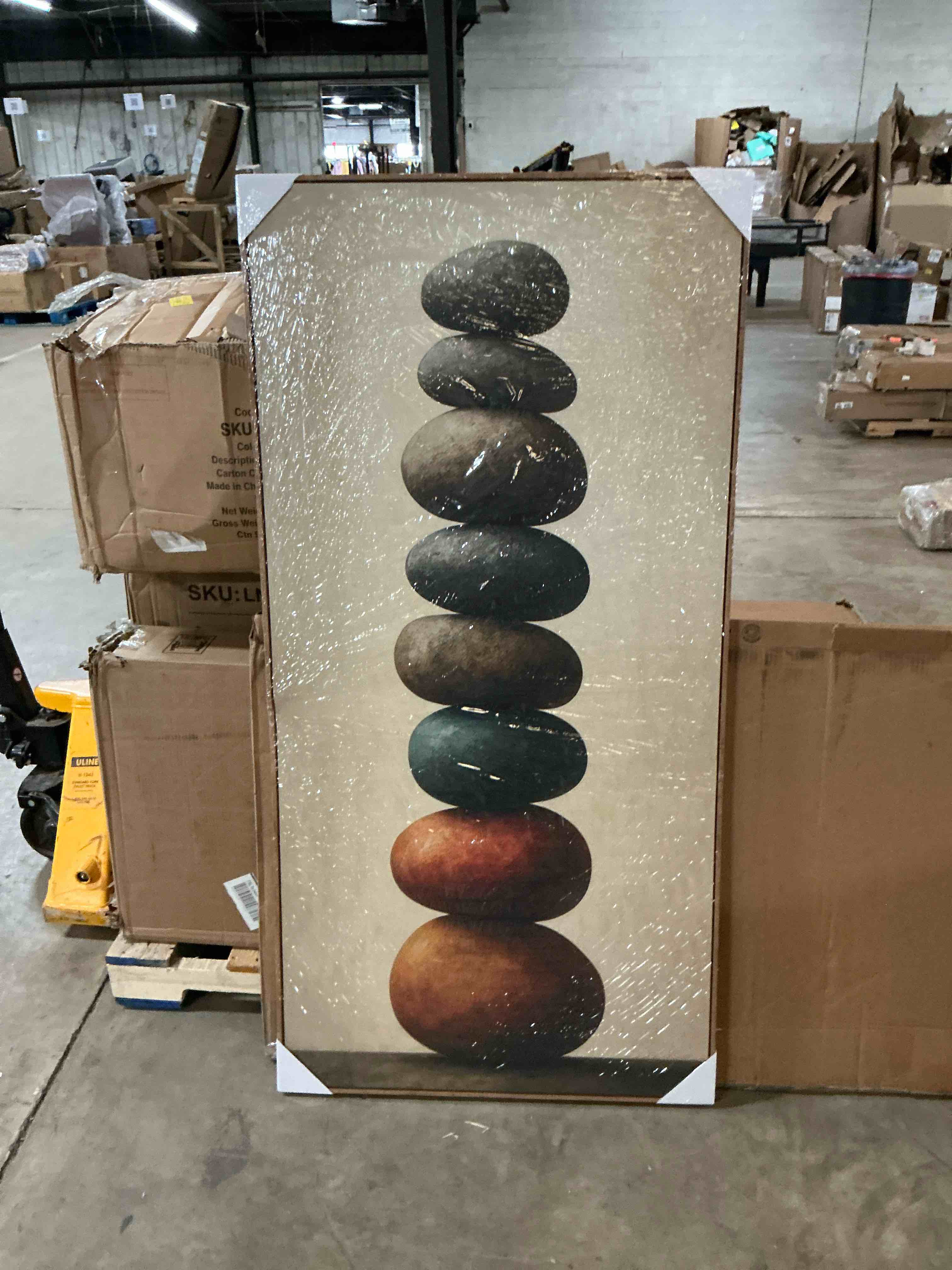 Condition photo showing Good Condition for stacked stones wall art