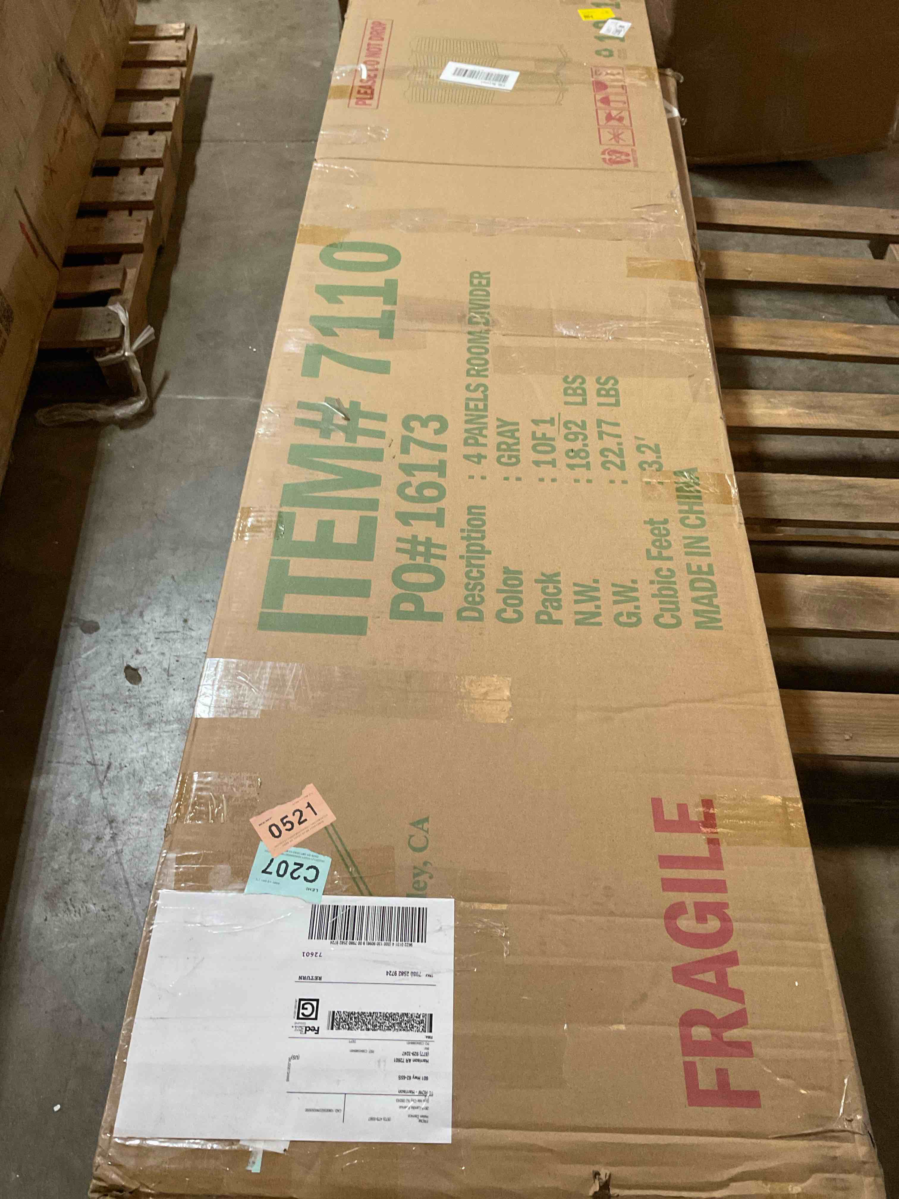 Condition photo showing Good Condition for 4-panels room divider