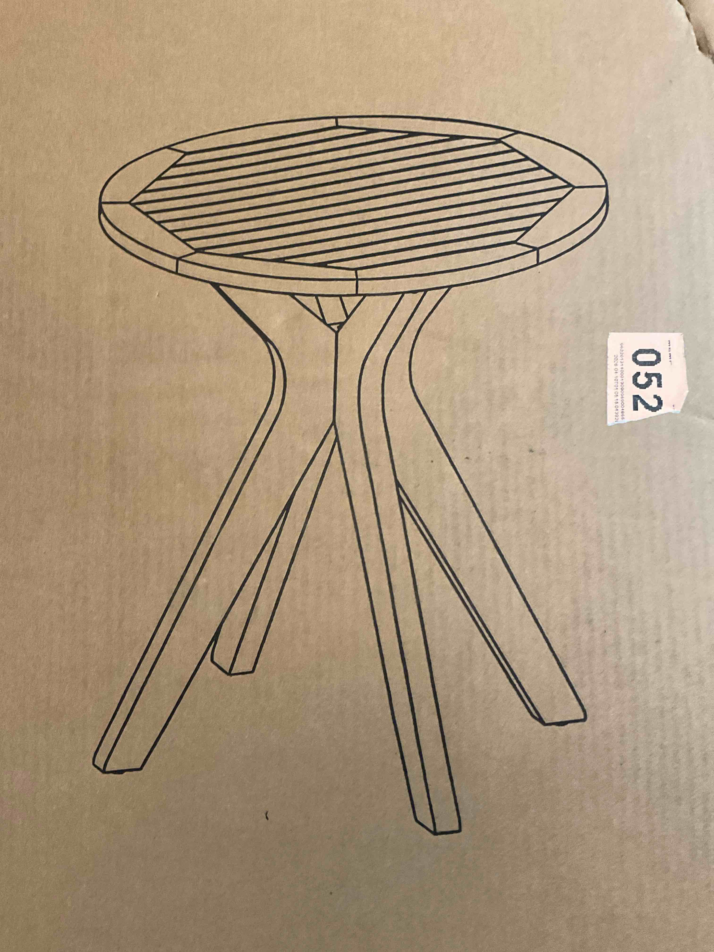 Condition photo showing Good Condition for round outdoor bistro table