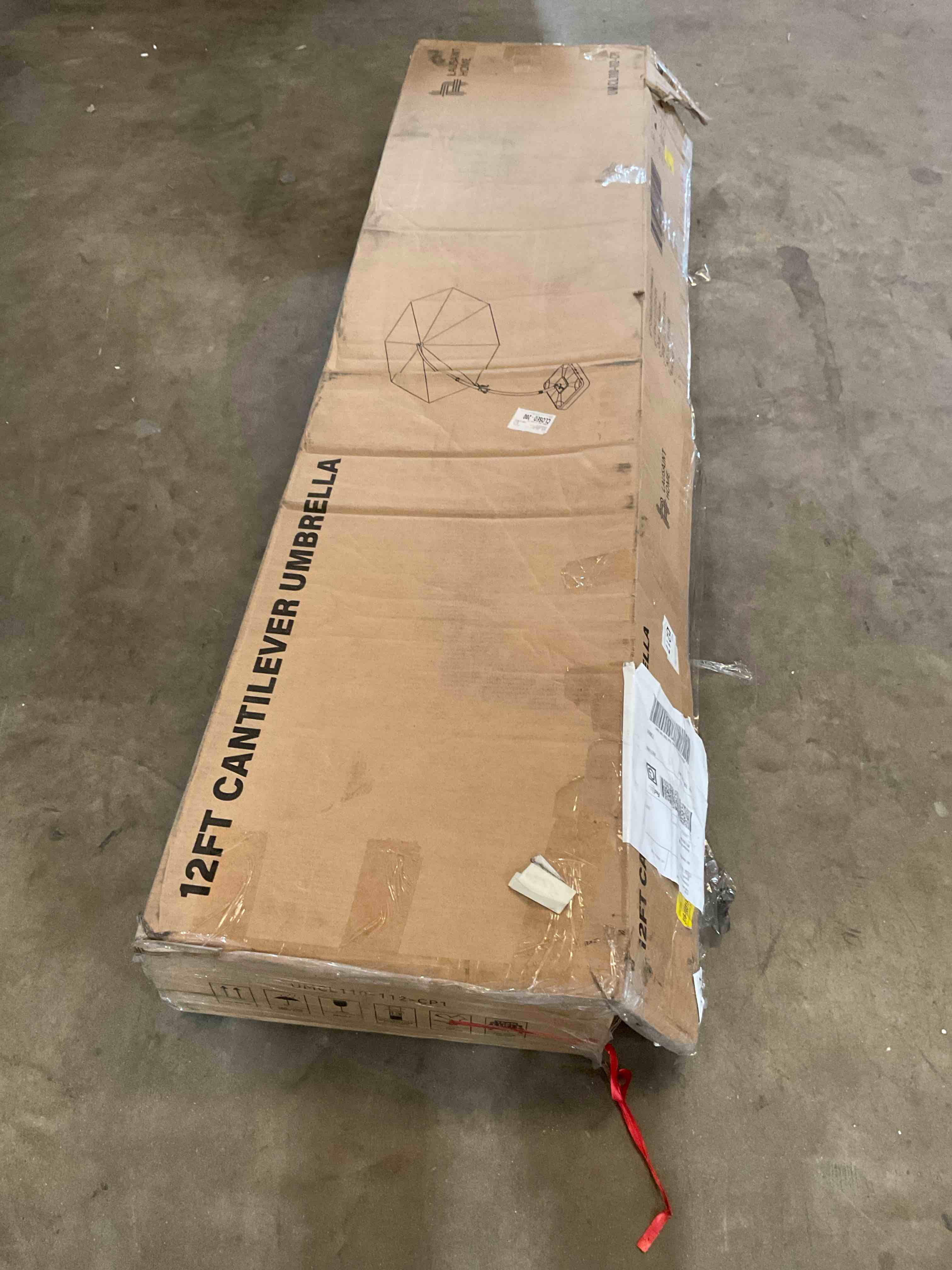 Condition photo showing Good Condition for 12ft cantilever umbrella