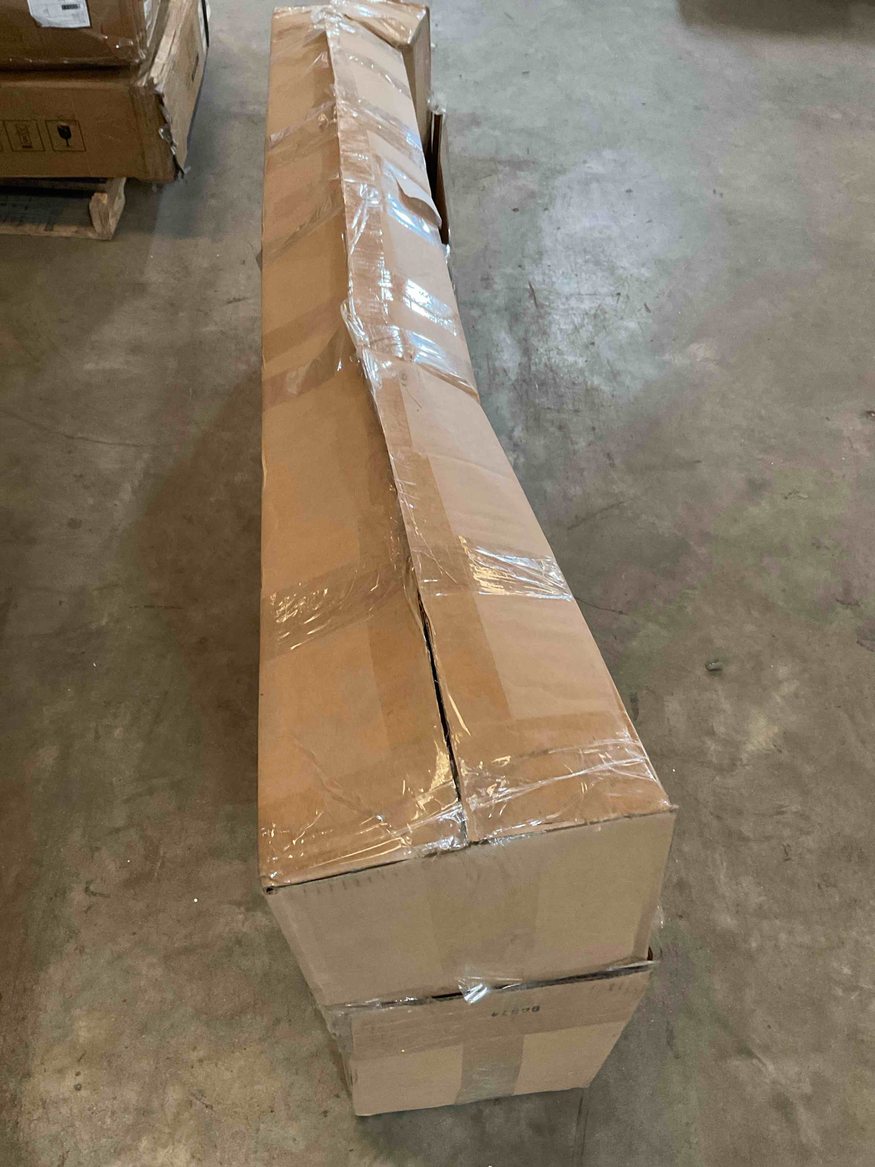 Condition photo showing Good Condition for plastic floor panels for outdoor shed